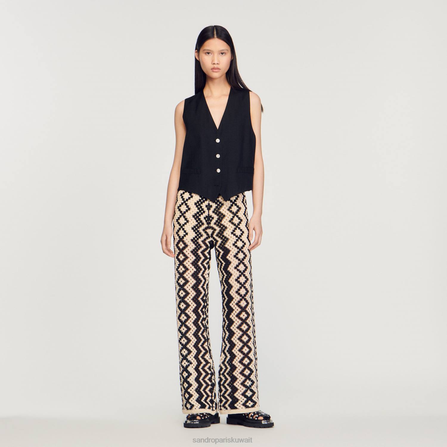 ثياب Sandro Paris السراويل متماسكة أسود/إكرو نحيف ZJ00100