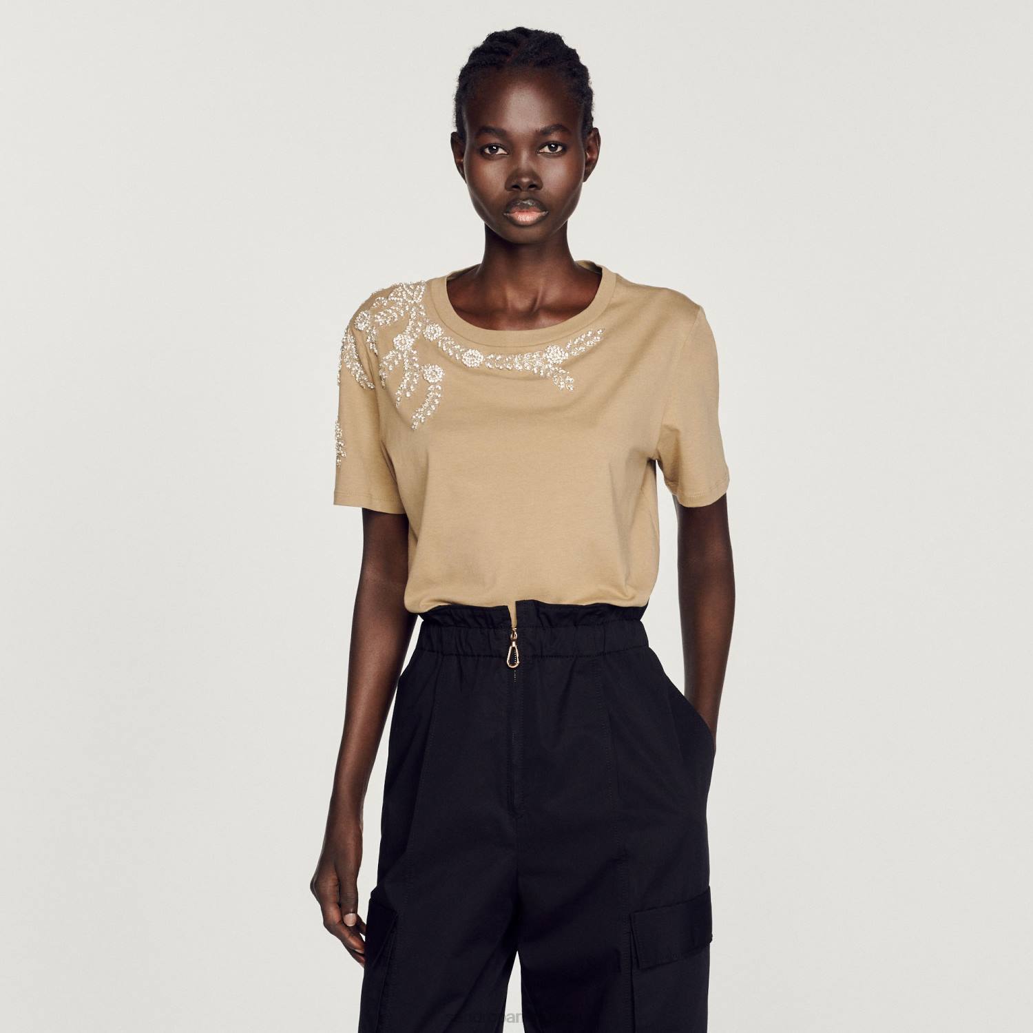 ثياب Sandro Paris تي شيرت مزين بحجر الراين أخضر زيتوني نحيف ZJ00151