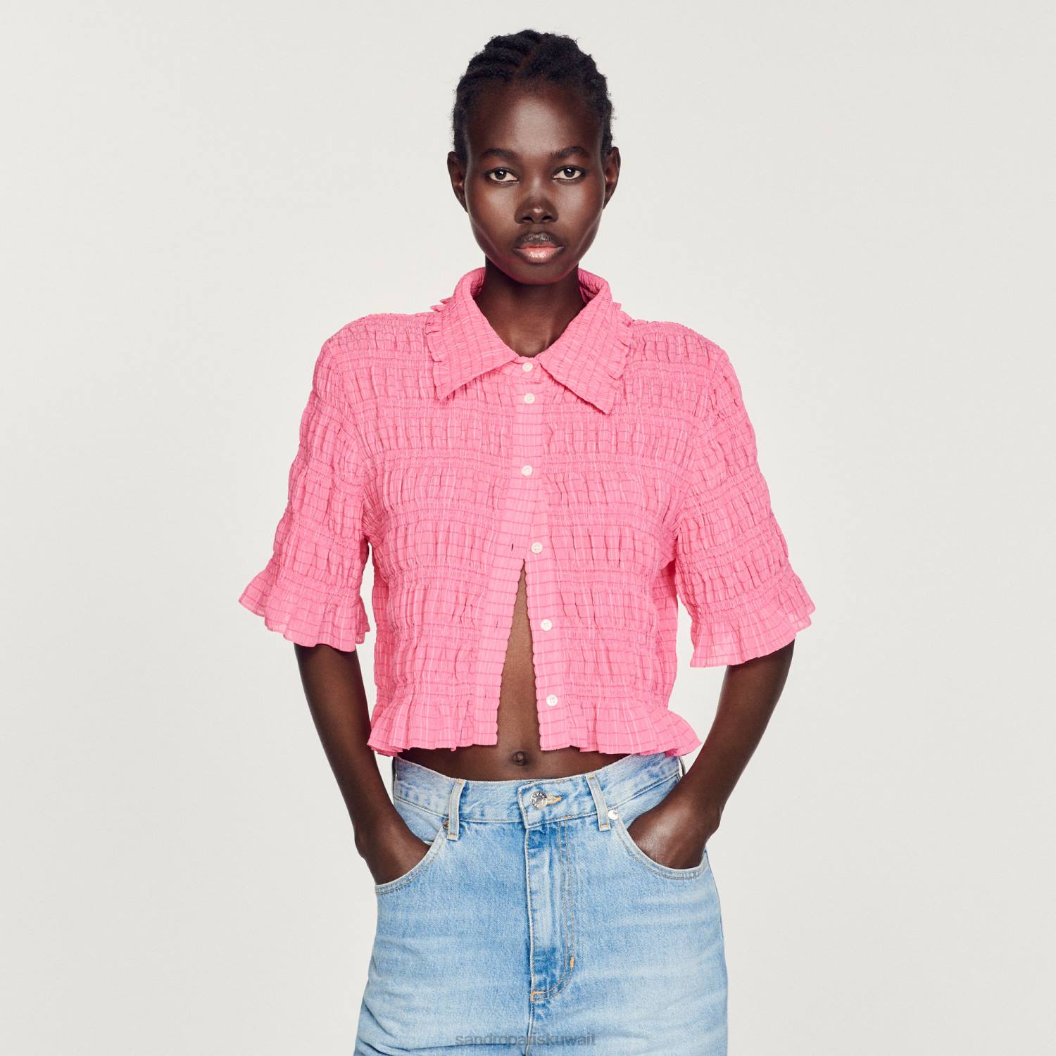 ثياب Sandro Paris قميص قصير مدخن الحلوى الوردية نحيف ZJ00152