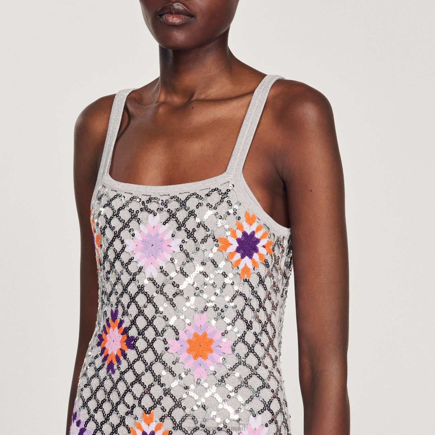 ثياب Sandro Paris فستان قصير من الكروشيه والترتر فضة نحيف ZJ00173