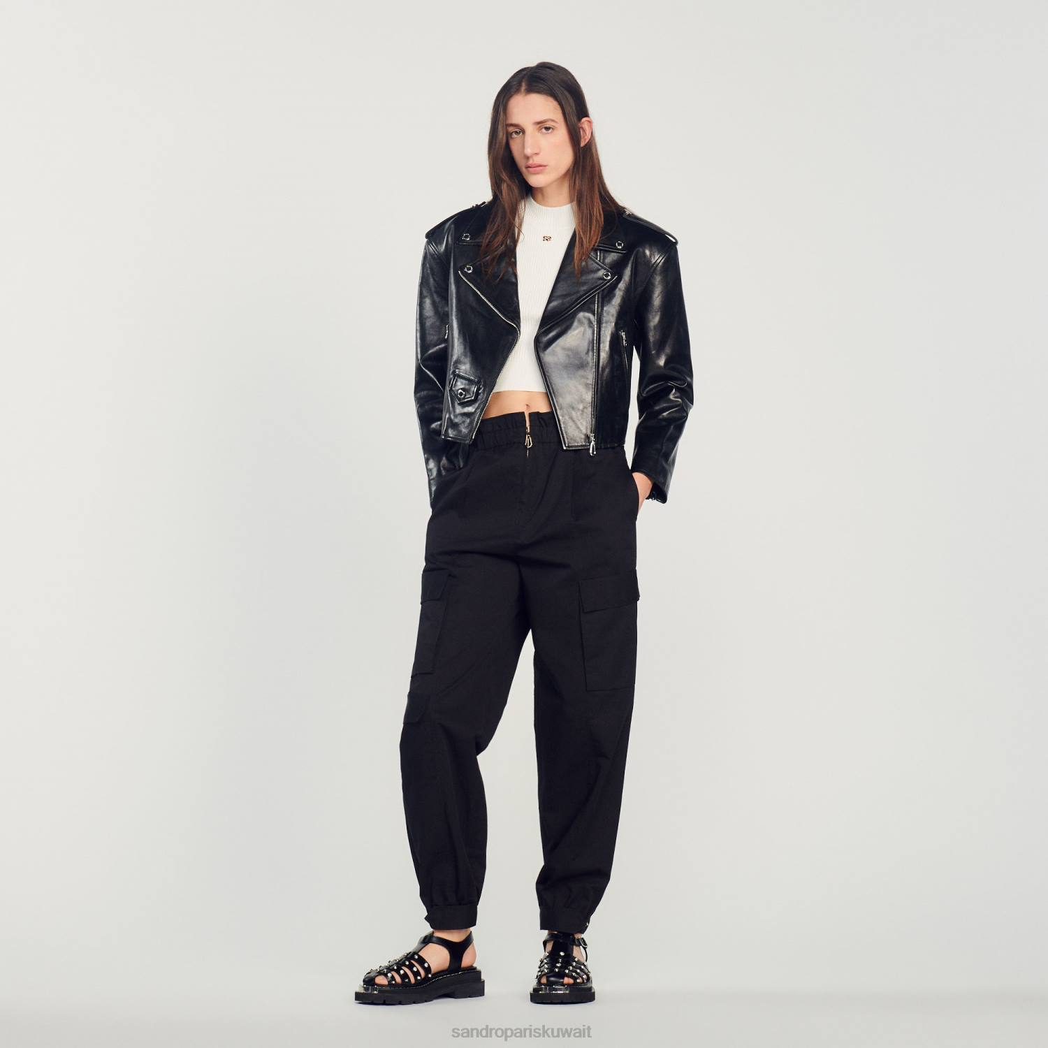 ثياب Sandro Paris السراويل البضائع أسود نحيف ZJ00186