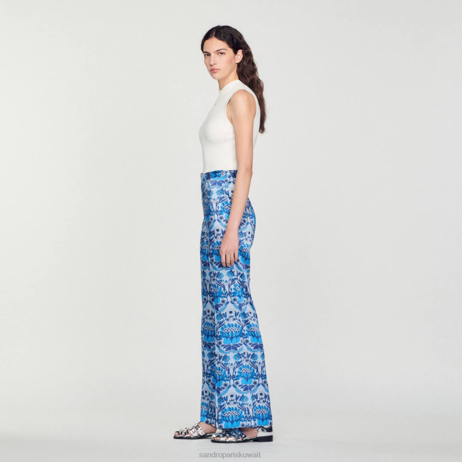 ثياب Sandro Paris بنطال فضفاض بطباعة وشاح أزرق نحيف ZJ00215