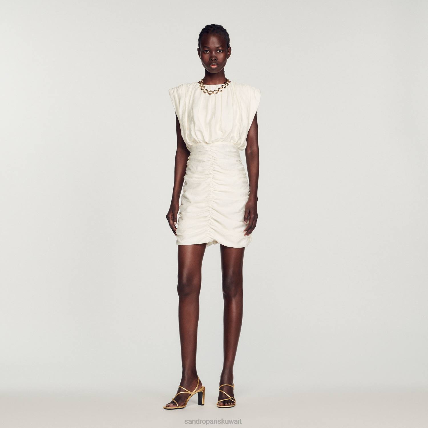 ثياب Sandro Paris فستان قصير ثنيات بيج فاتح نحيف ZJ00224