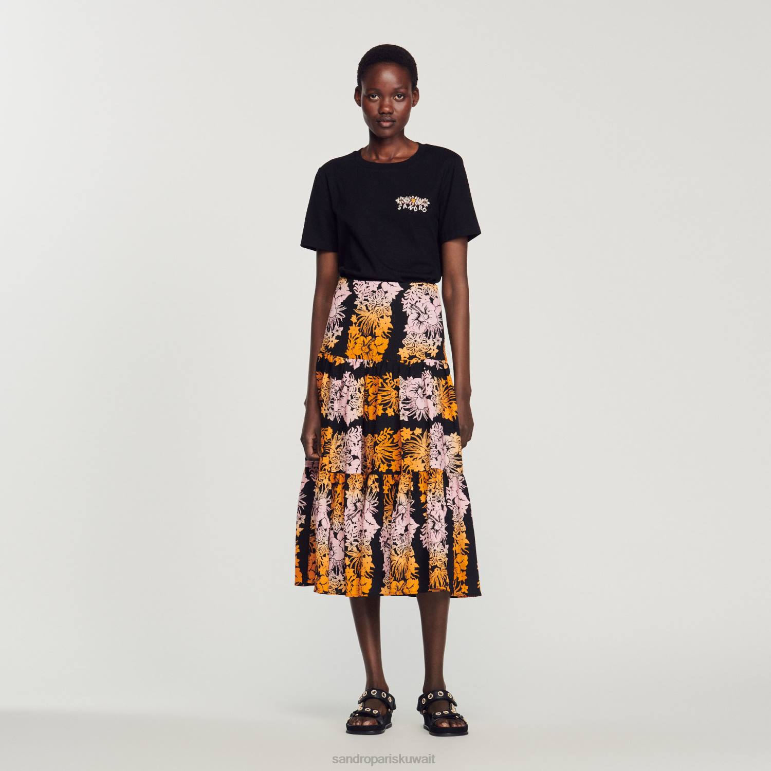 ثياب Sandro Paris حجر الراين تي شيرت أسود نحيف ZJ00237