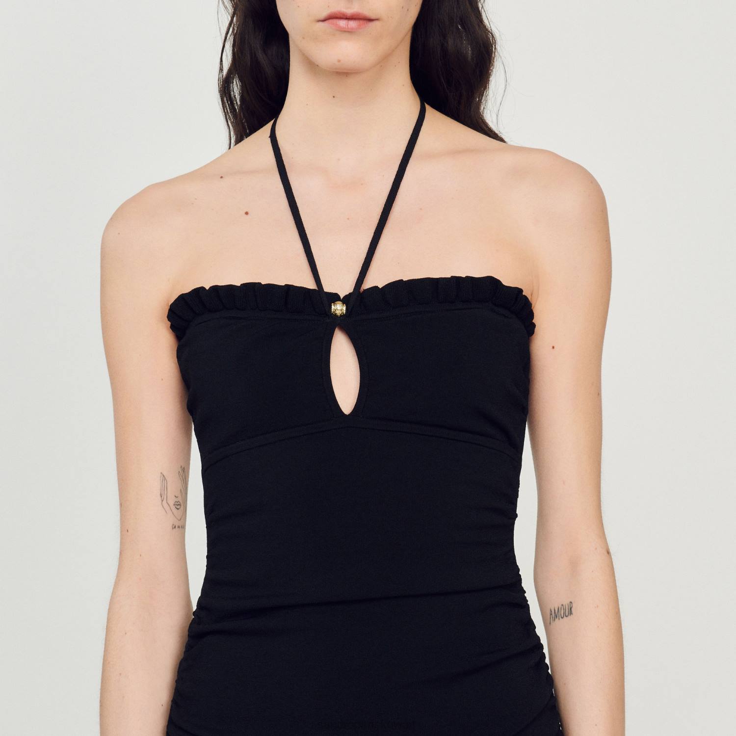 ثياب Sandro Paris فستان قصير مع الكشكشة أسود نحيف ZJ00272