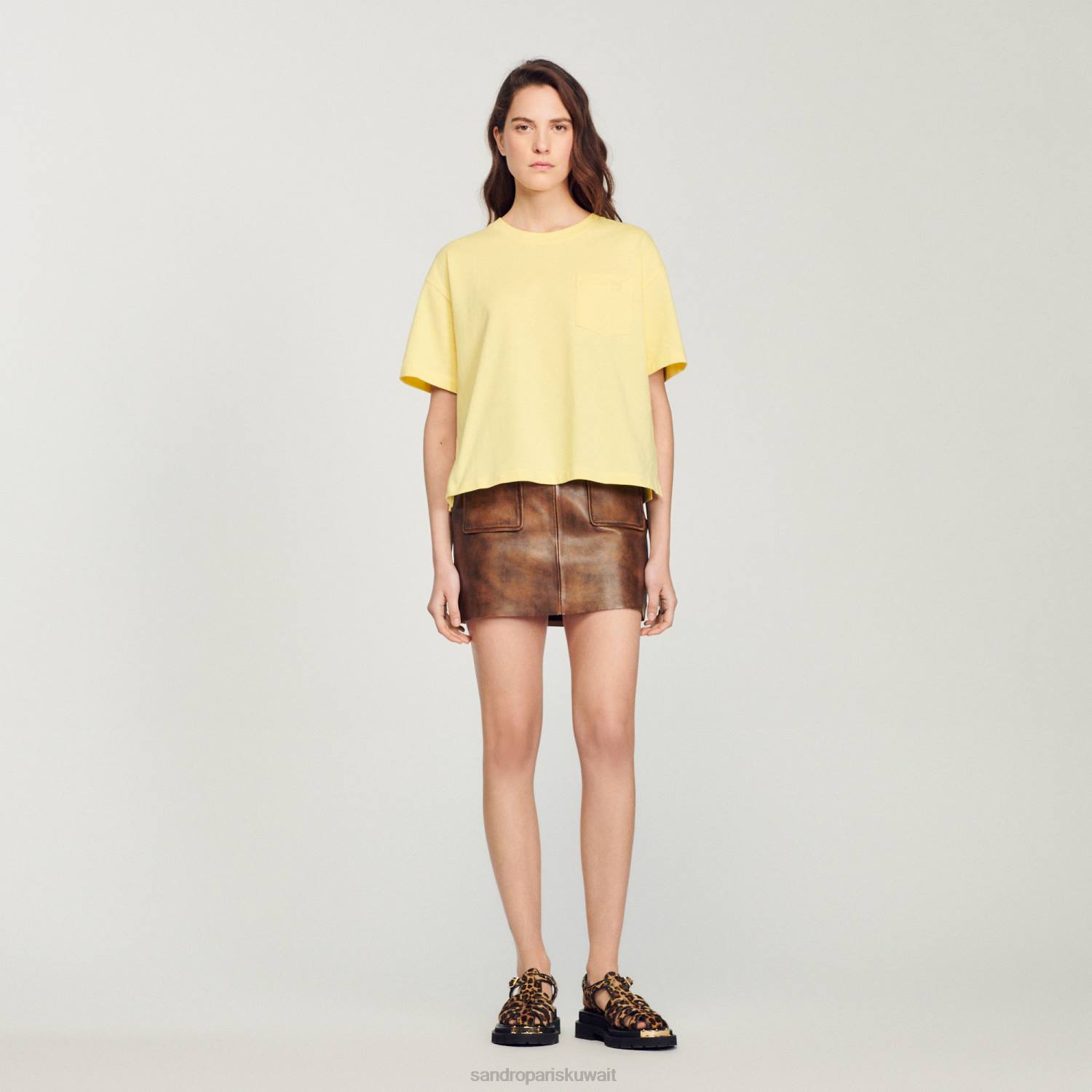 ثياب Sandro Paris اقتصاص فضفاض تي شيرت لون واحد نحيف ZJ00297