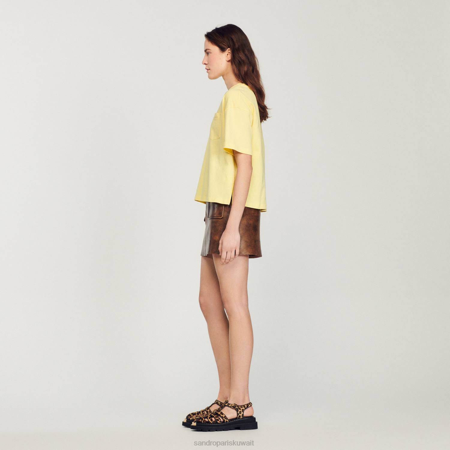 ثياب Sandro Paris اقتصاص فضفاض تي شيرت لون واحد نحيف ZJ00297