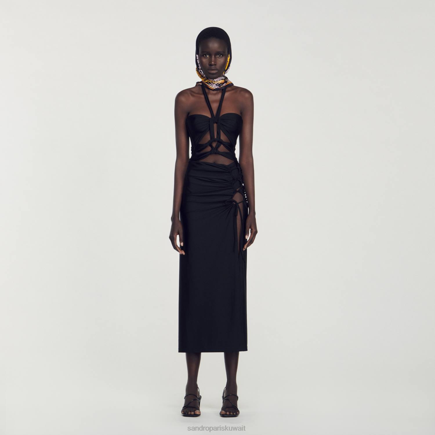 ثياب Sandro Paris ملابس سباحة مخرمة من قطعة واحدة مع ربطات عنق أسود نحيف ZJ00298