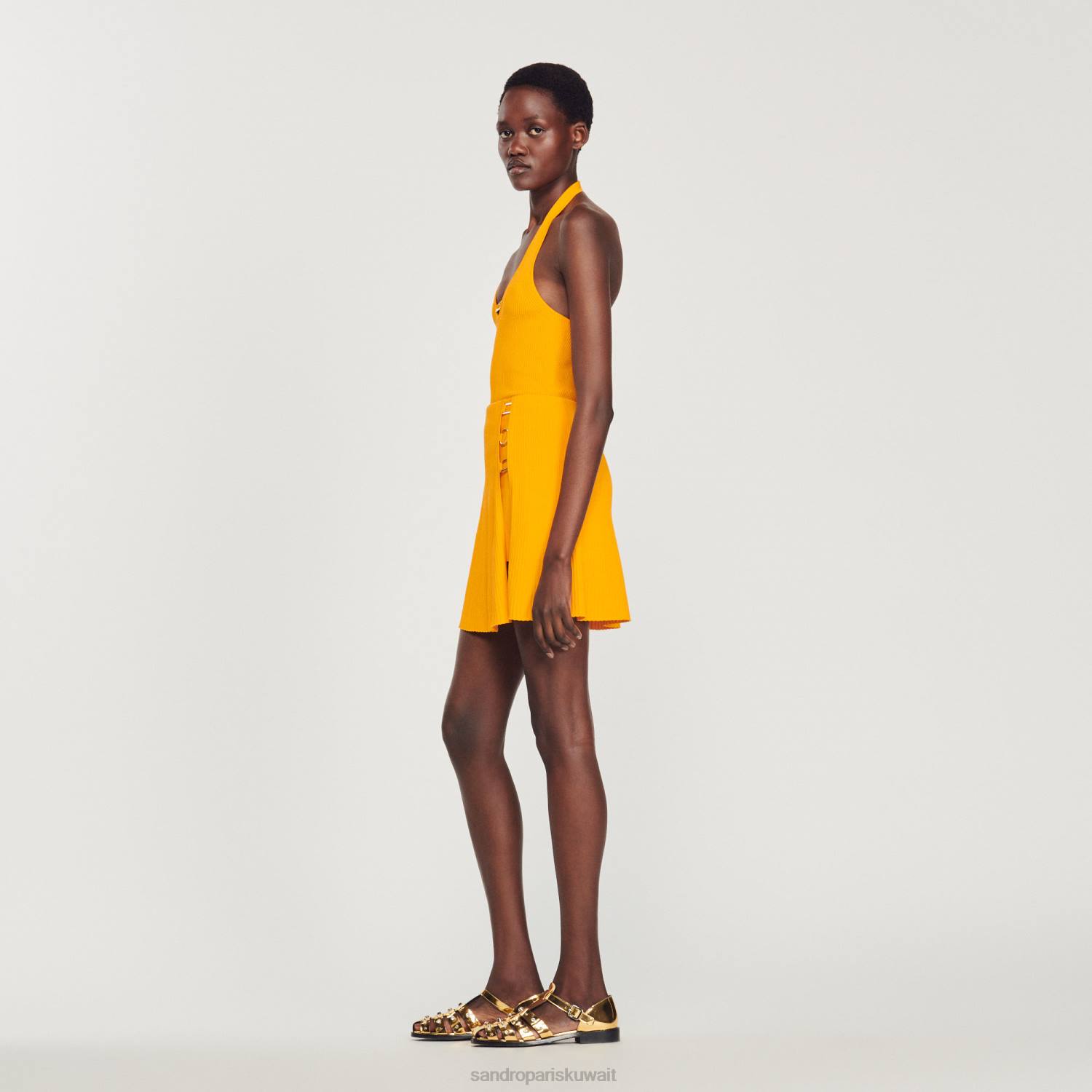 ثياب Sandro Paris تنورة قصيرة متماسكة مع تفاصيل حلقة البرتقالي نحيف ZJ00320