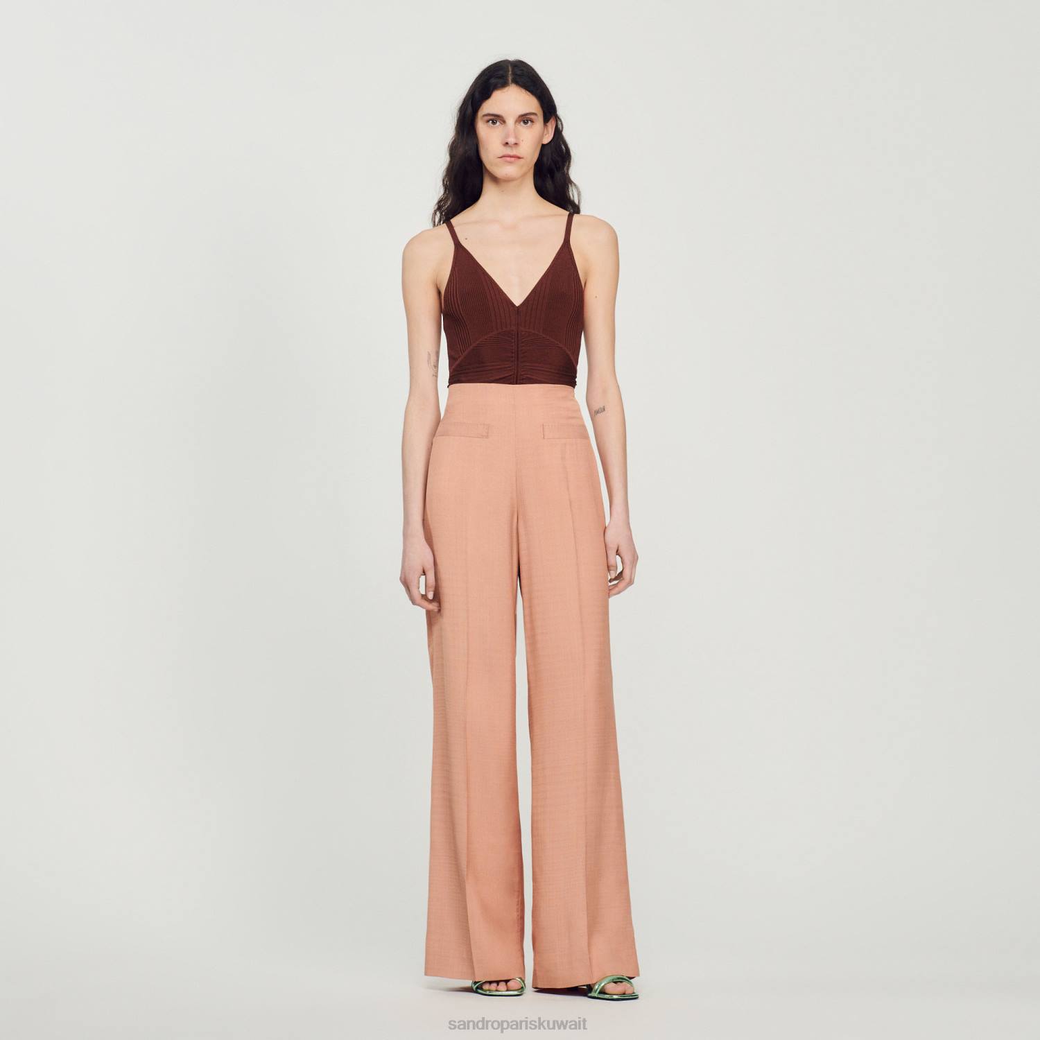 ثياب Sandro Paris السراويل مصممة أرض أمبر نحيف ZJ00348