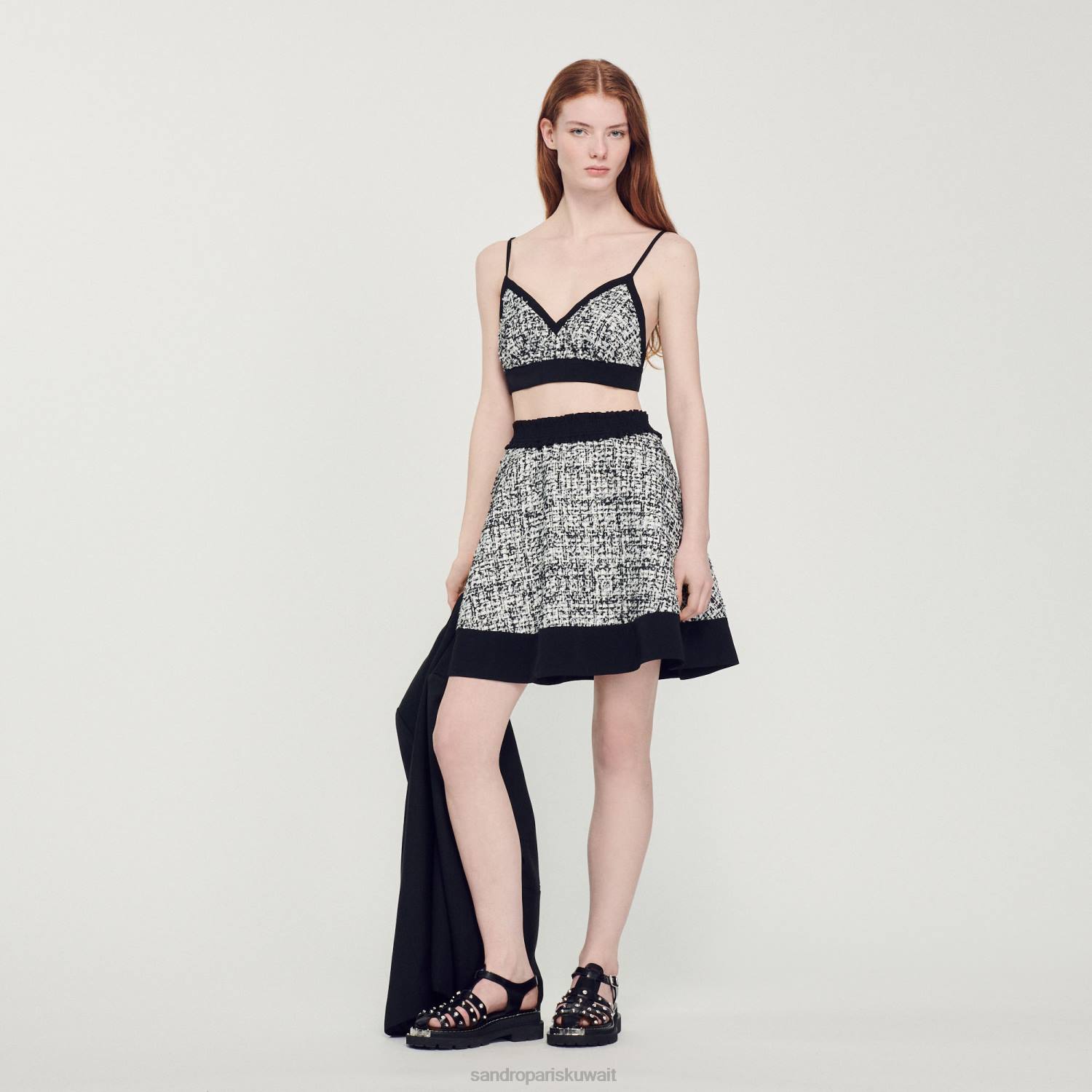 ثياب Sandro Paris تنورة متزلج تويد أسود نحيف ZJ00351