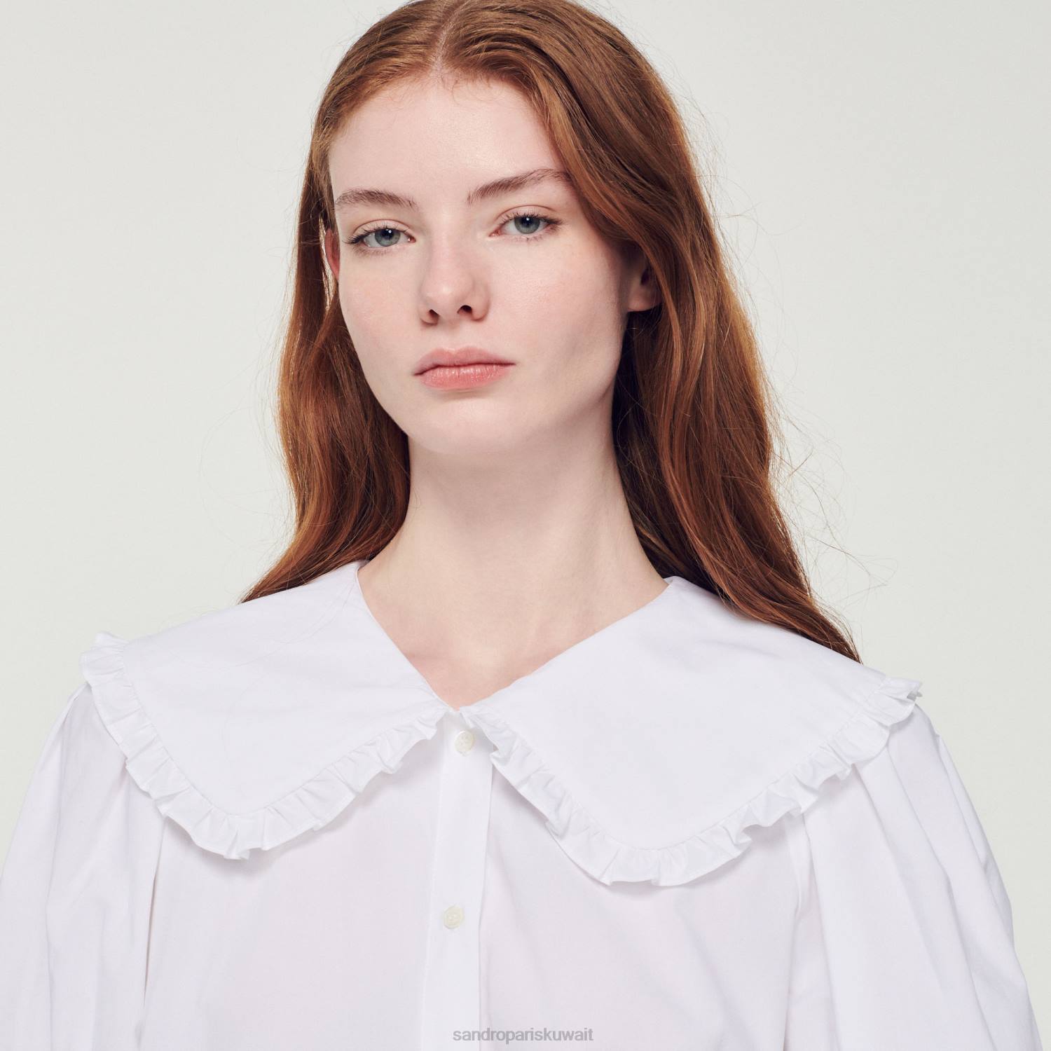 ثياب Sandro Paris قميص بوبلين بياقة بيتر بان أبيض نحيف ZJ00369