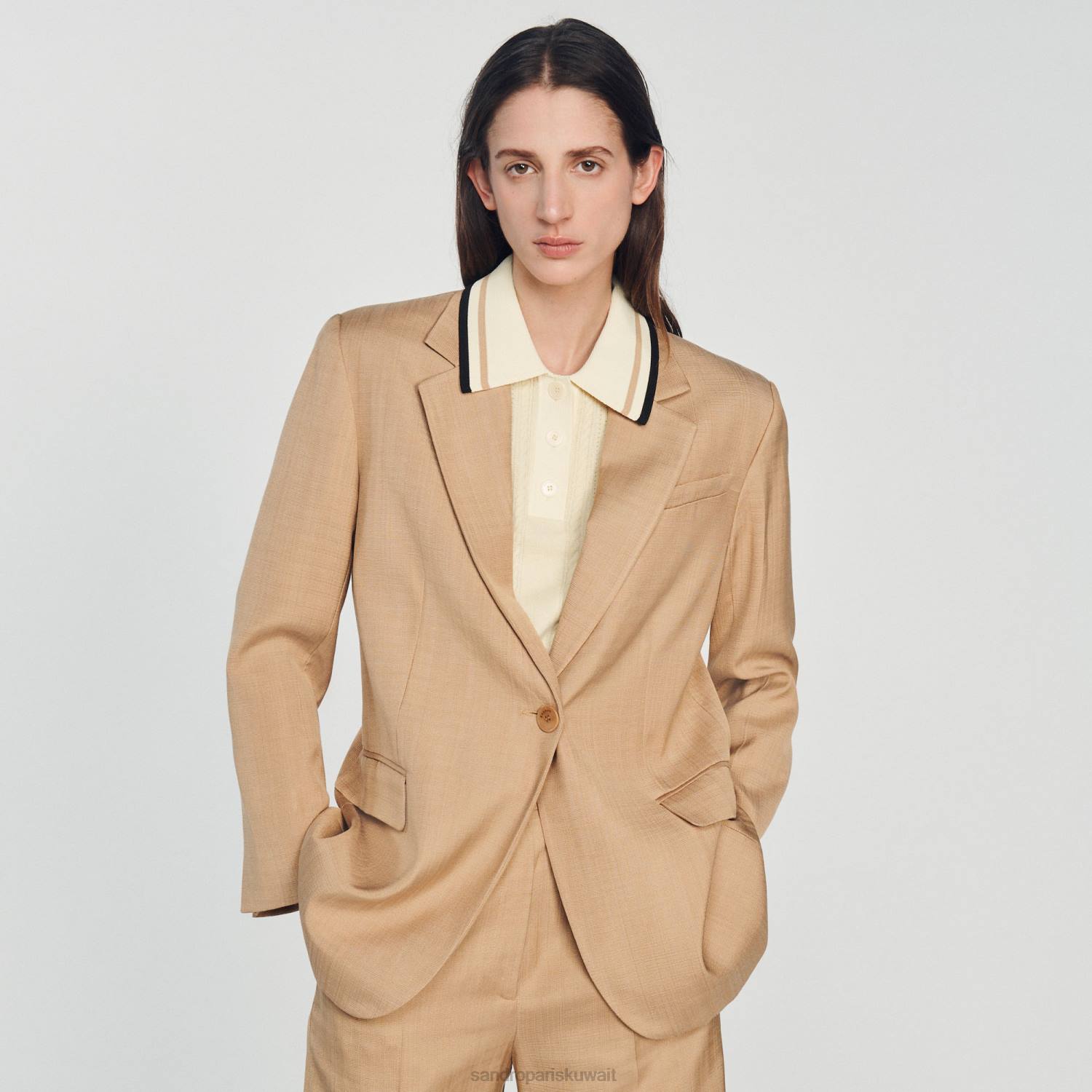 ثياب Sandro Paris سترة مصممة اللون البيج نحيف ZJ00375