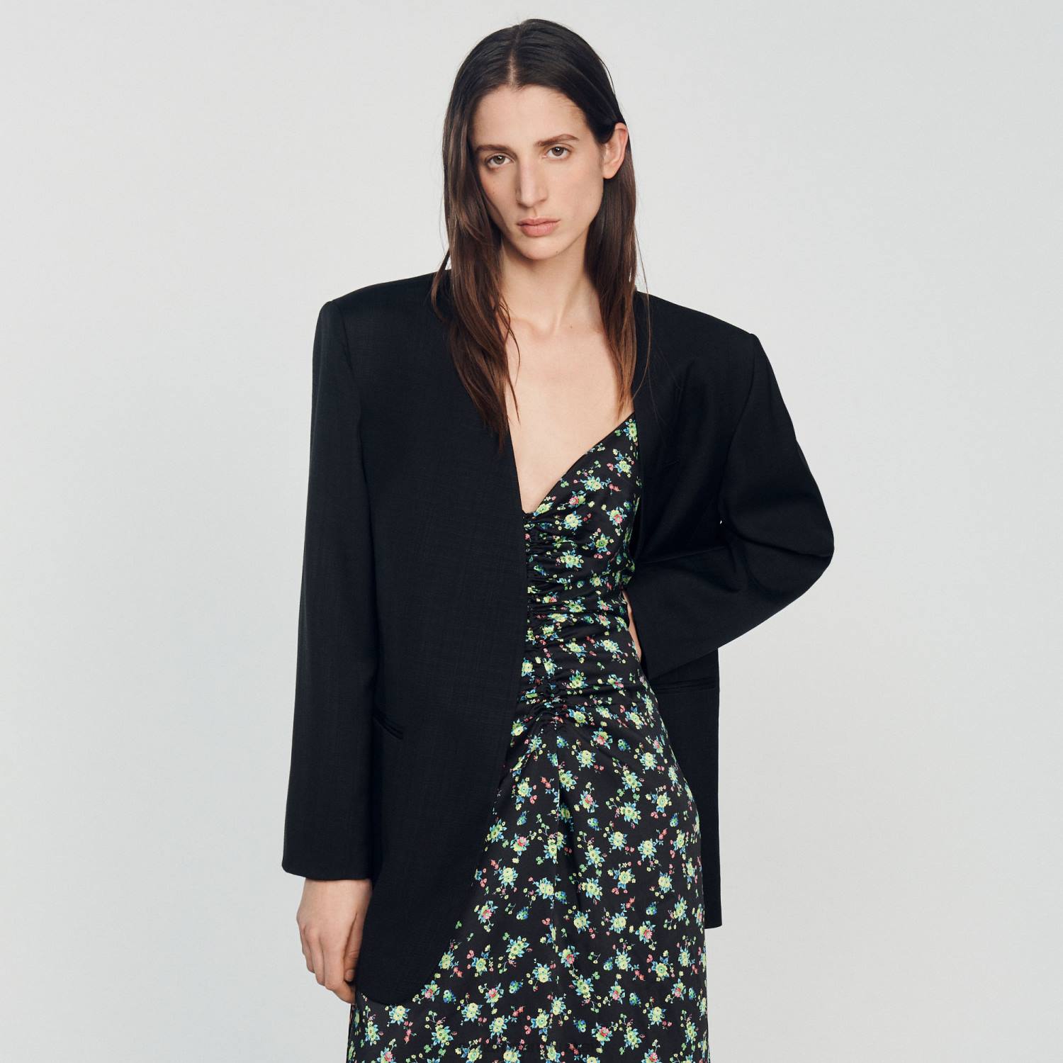 ثياب Sandro Paris فستان زهري طويل أسود نحيف ZJ00388