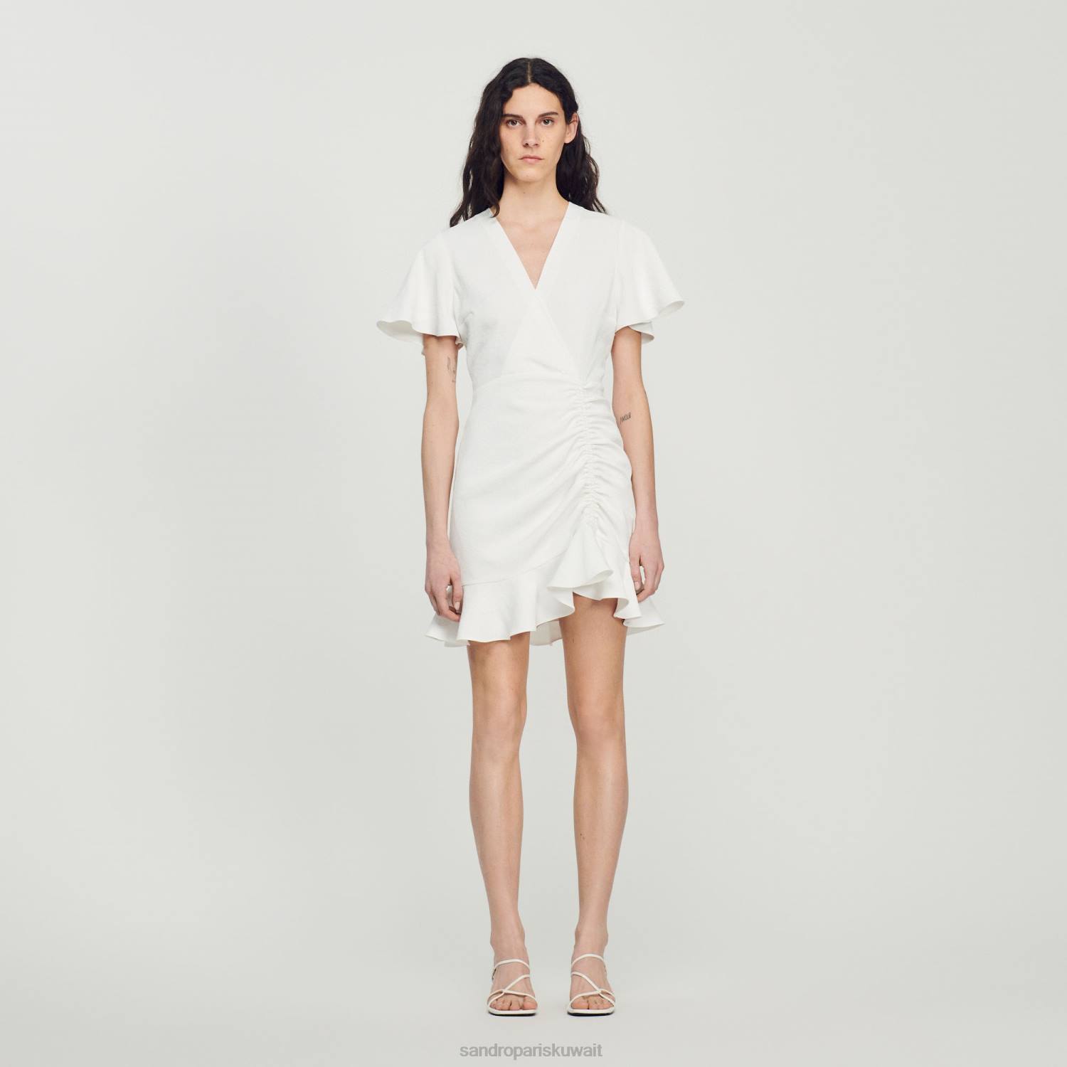 ثياب Sandro Paris فستان قصير كروس بيج فاتح نحيف ZJ00397