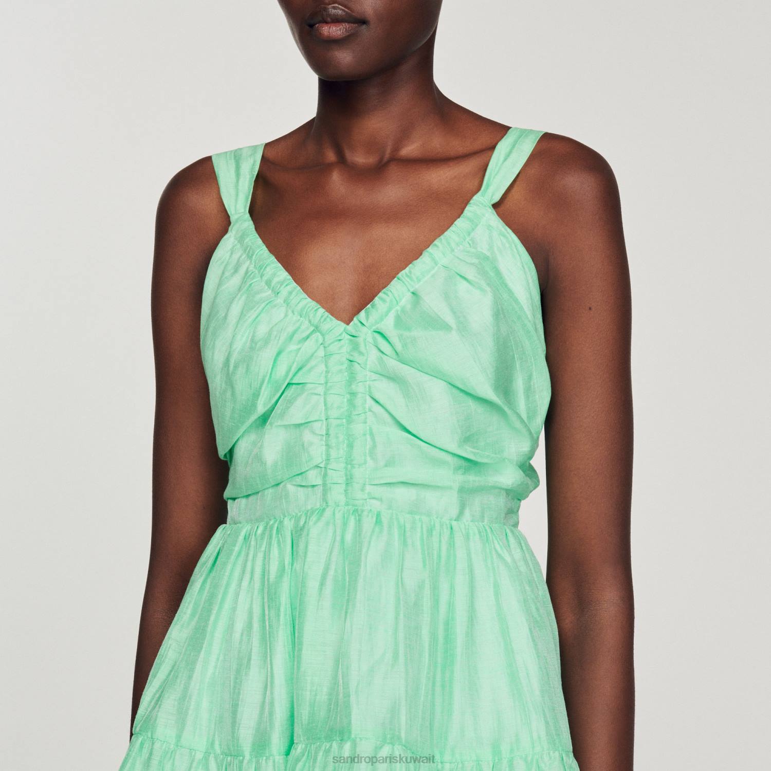 ثياب Sandro Paris فستان قصير كشكش أخضر نحيف ZJ00401