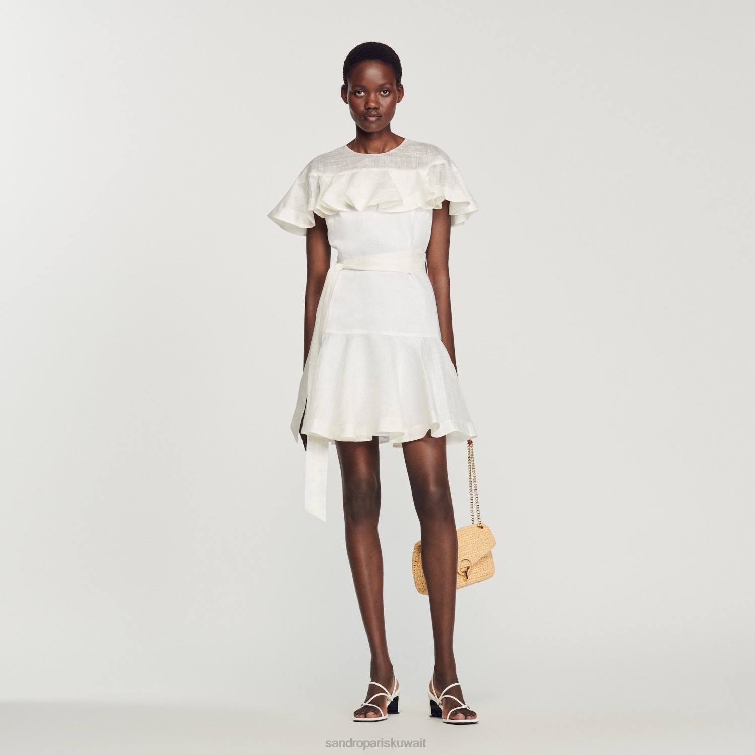 ثياب Sandro Paris فستان قصير مع الكشكشة أبيض نحيف ZJ00409