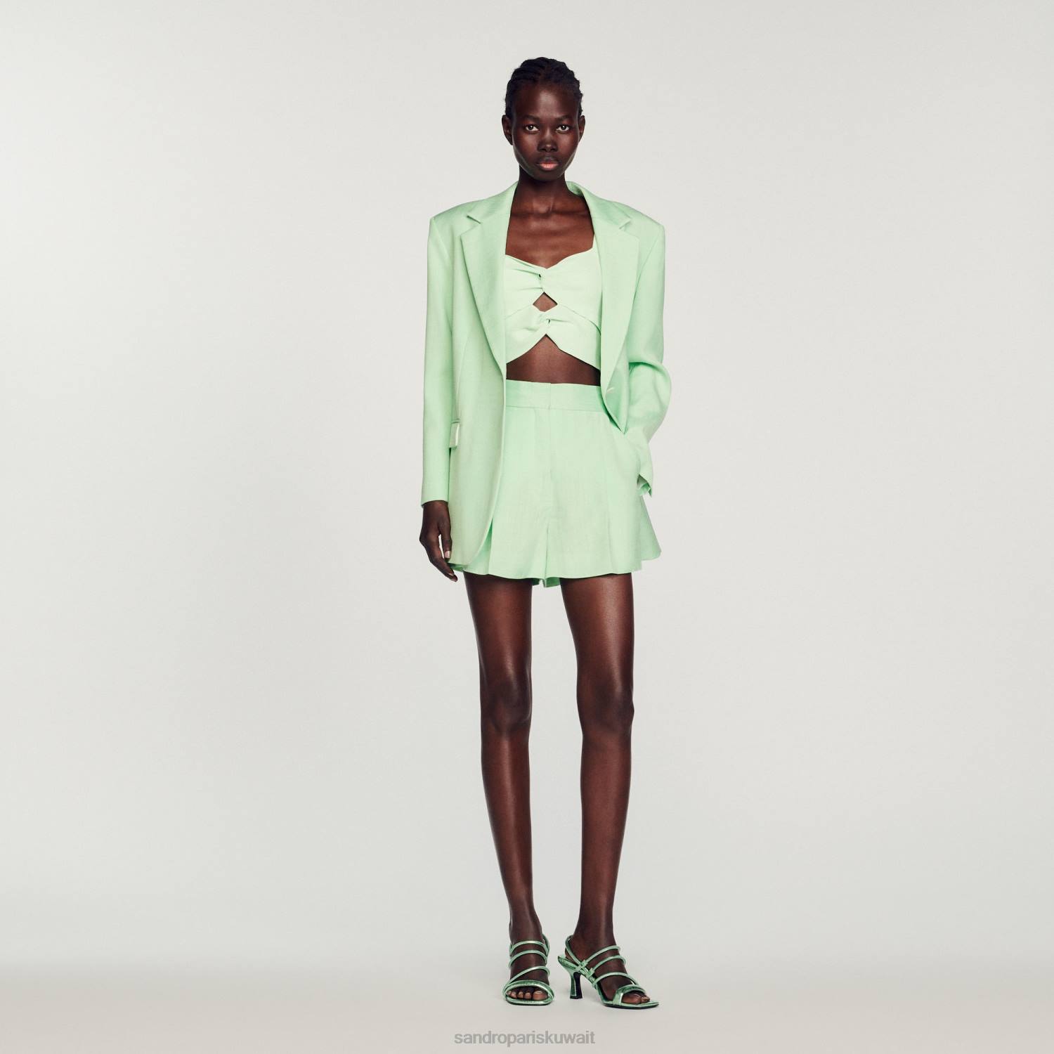 ثياب Sandro Paris شورت واسع الساق اخضر فاتح نحيف ZJ00456