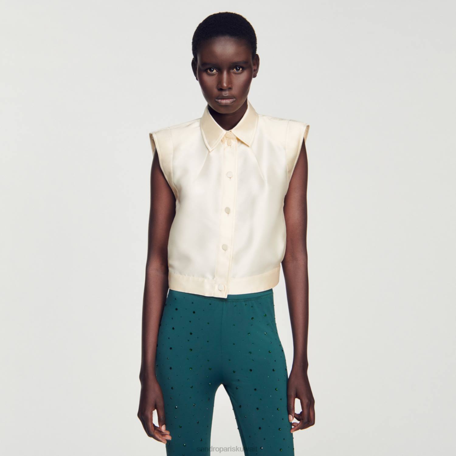 ثياب Sandro Paris قميص الساتان اقتصاص اللون البيج نحيف ZJ0054