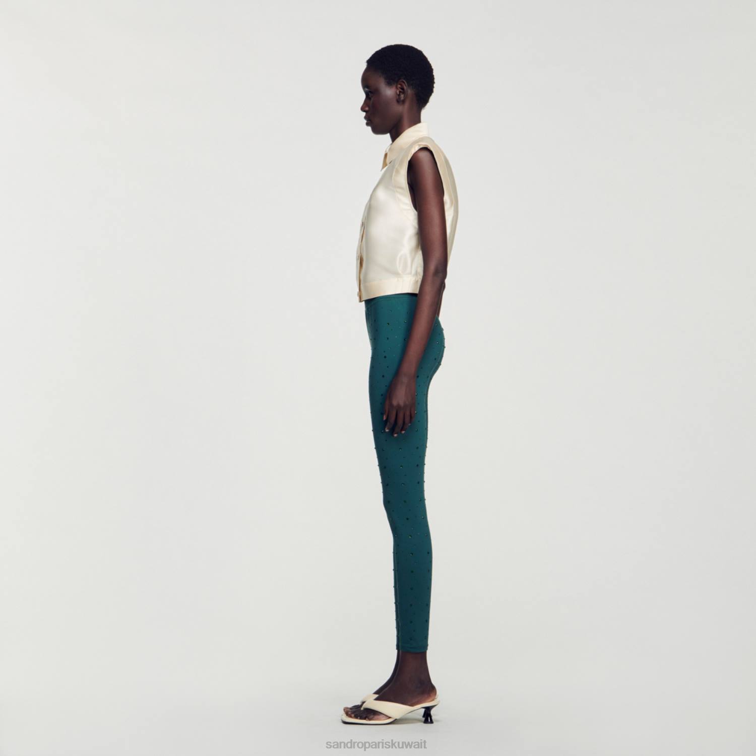 ثياب Sandro Paris قميص الساتان اقتصاص اللون البيج نحيف ZJ0054