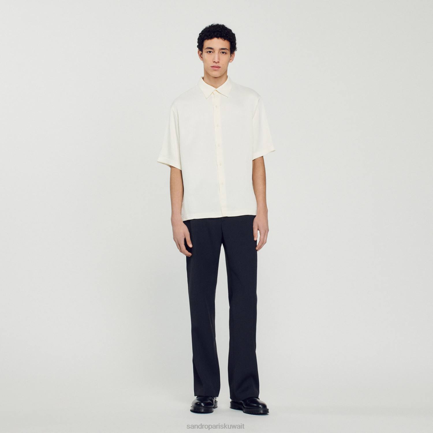 ثياب Sandro Paris قميص بأكمام قصيرة بيج فاتح رجال ZJ00589