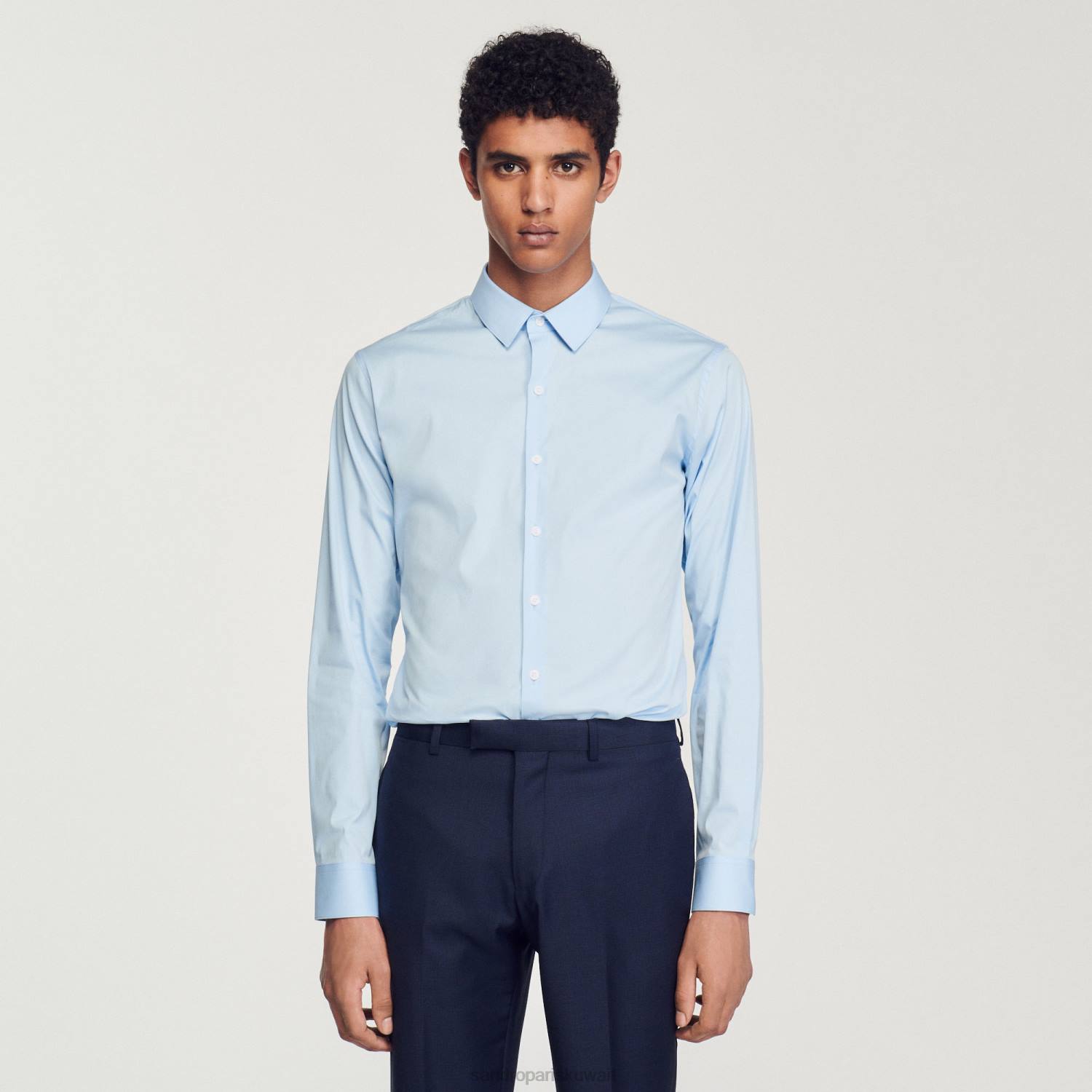 ثياب Sandro Paris قميص قطني مطاطي ملائم السماء الزرقاء رجال ZJ00613