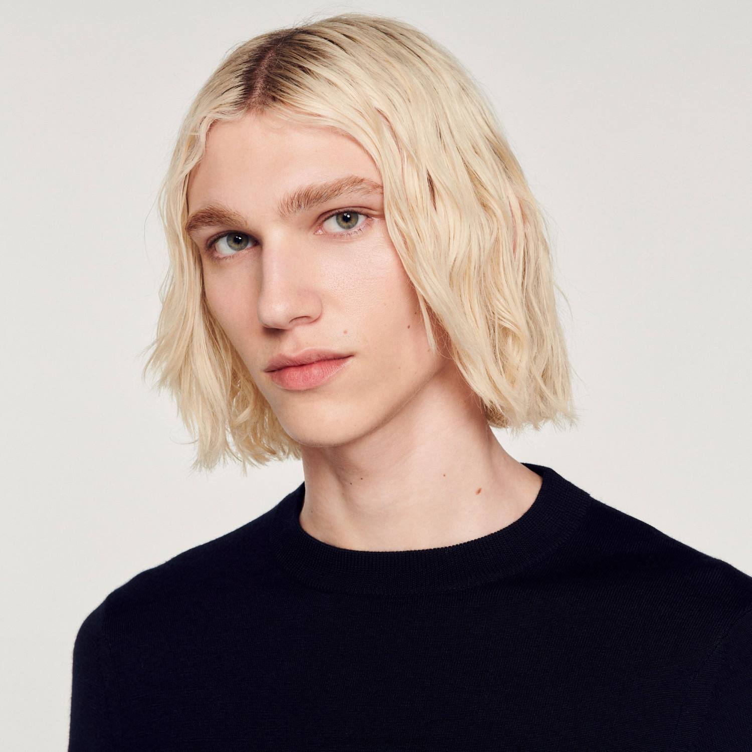 ثياب Sandro Paris سترة من الصوف متماسكة غرامة الأزرق الداكن رجال ZJ00636