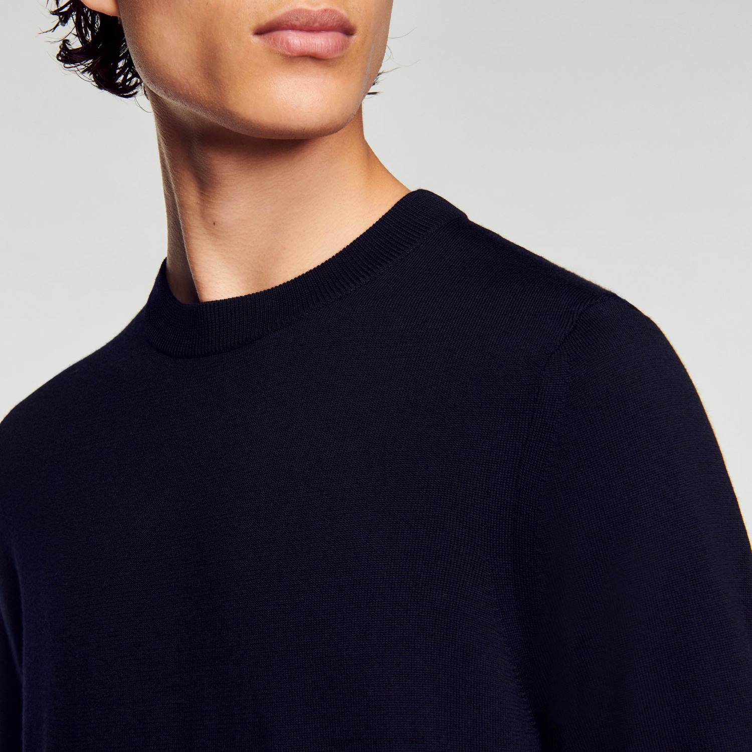 ثياب Sandro Paris سترة ميرينو محبوكة الأزرق الداكن رجال ZJ00670