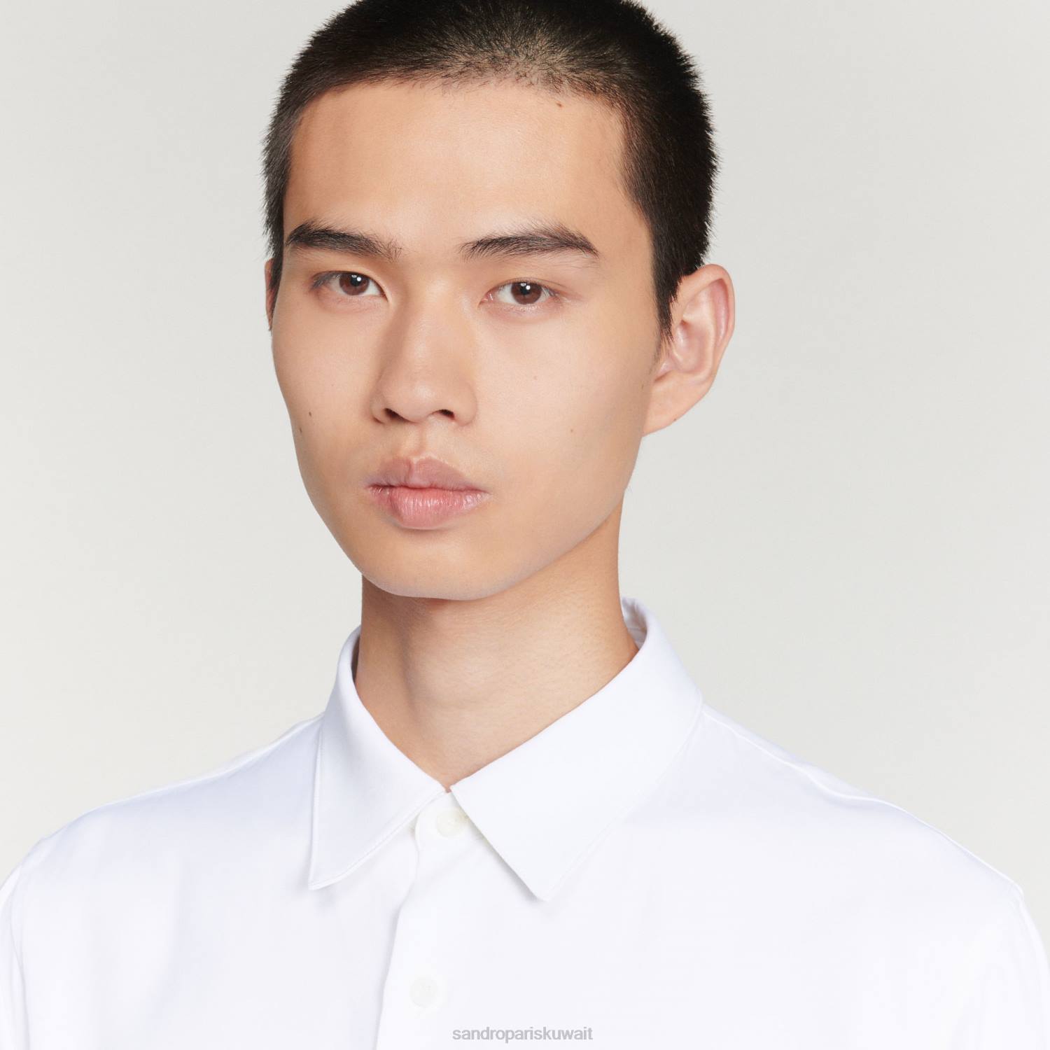 ثياب Sandro Paris قميص متدفق بأكمام طويلة أبيض رجال ZJ00681