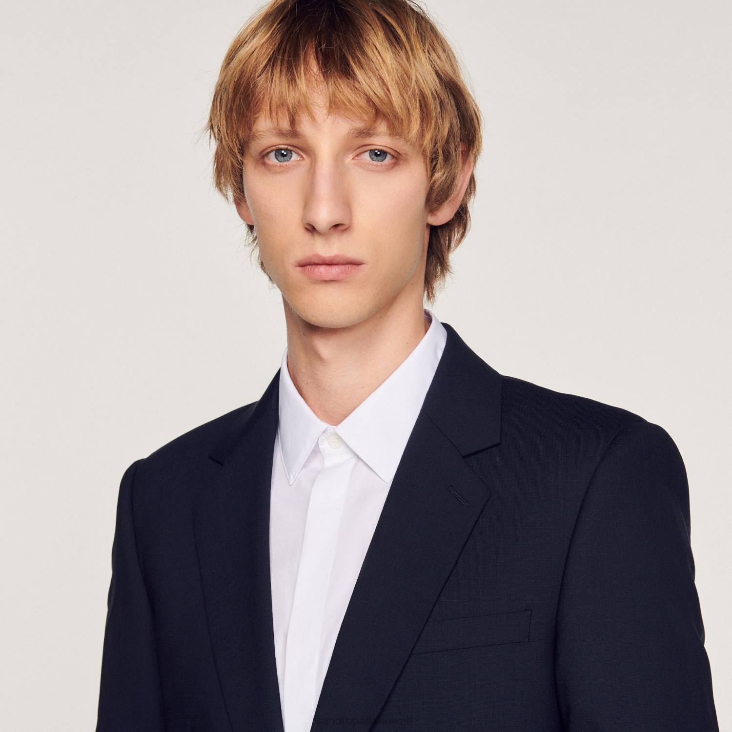 ثياب Sandro Paris سترة بدلة من الصوف المطاطي الأزرق الداكن رجال ZJ00689