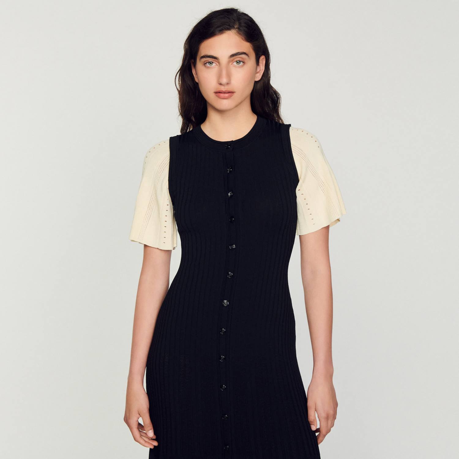 ثياب Sandro Paris فستان ميدي متماسكة بلونين أسود نحيف ZJ006