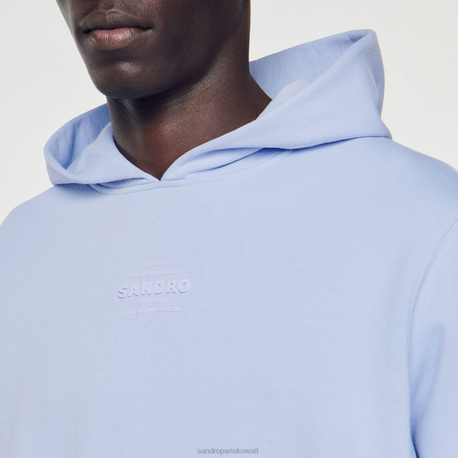 ثياب Sandro Paris سترة مقنعين مع شعار المطاط لون واحد رجال ZJ00736