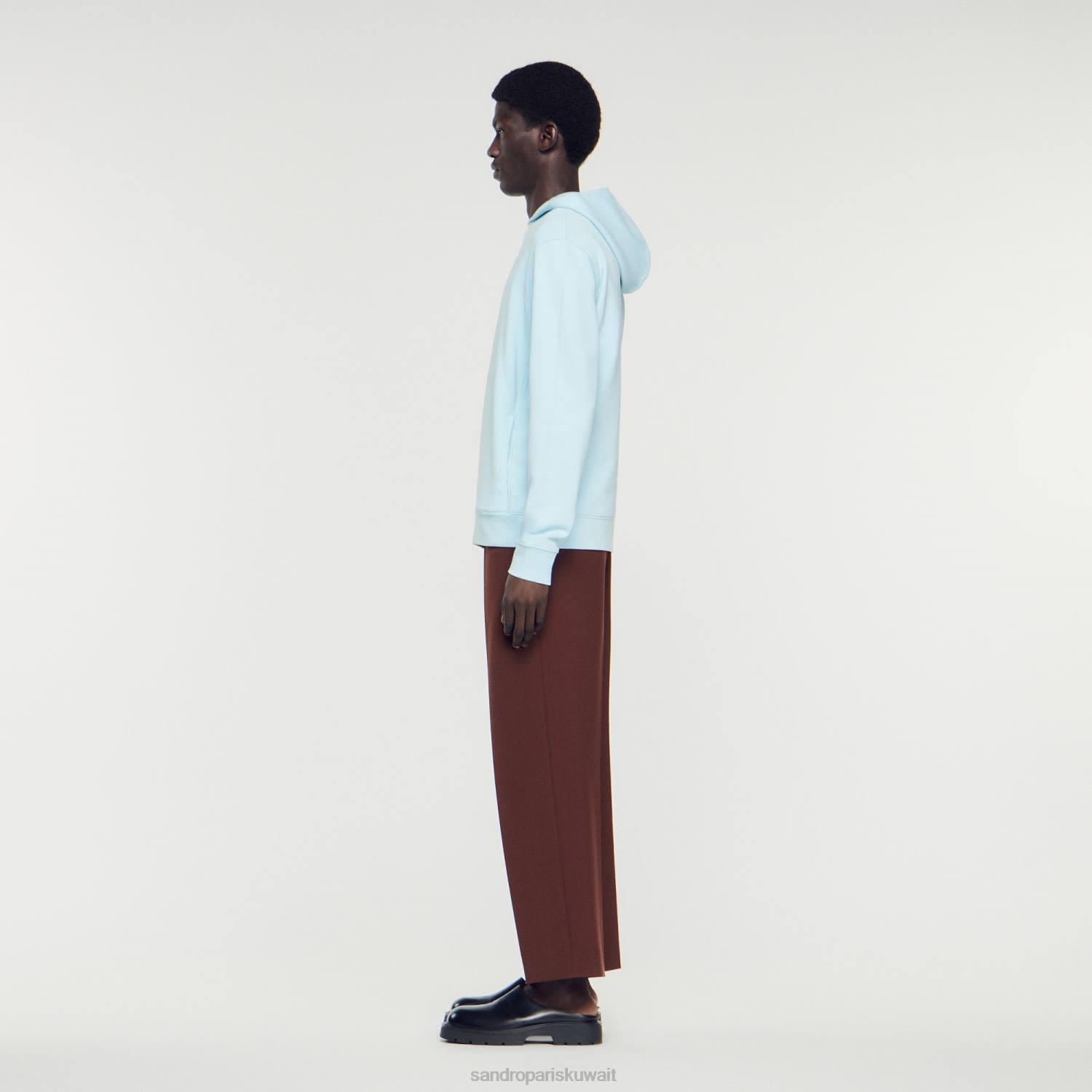 ثياب Sandro Paris سترة مقنعين مع شعار المطاط لون واحد رجال ZJ00738