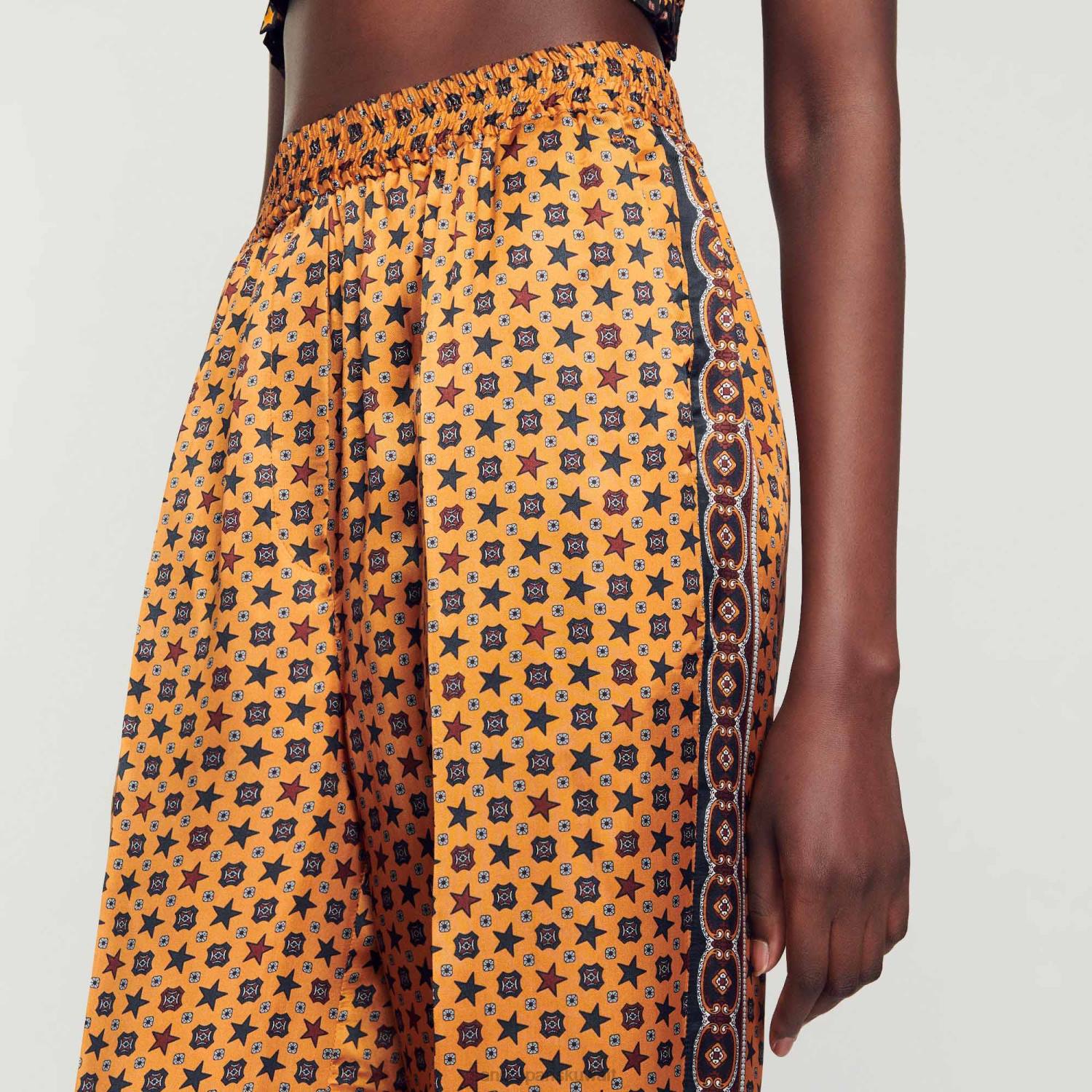 ثياب Sandro Paris السراويل الساتان المطبوعة النحاس / الأسود نحيف ZJ0073