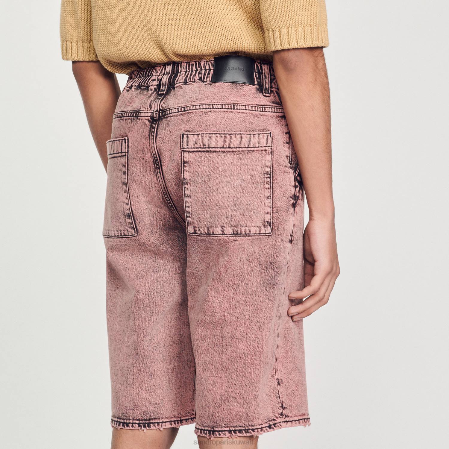 ثياب Sandro Paris شورت جينز فضفاض لون القرنفل رجال ZJ00752