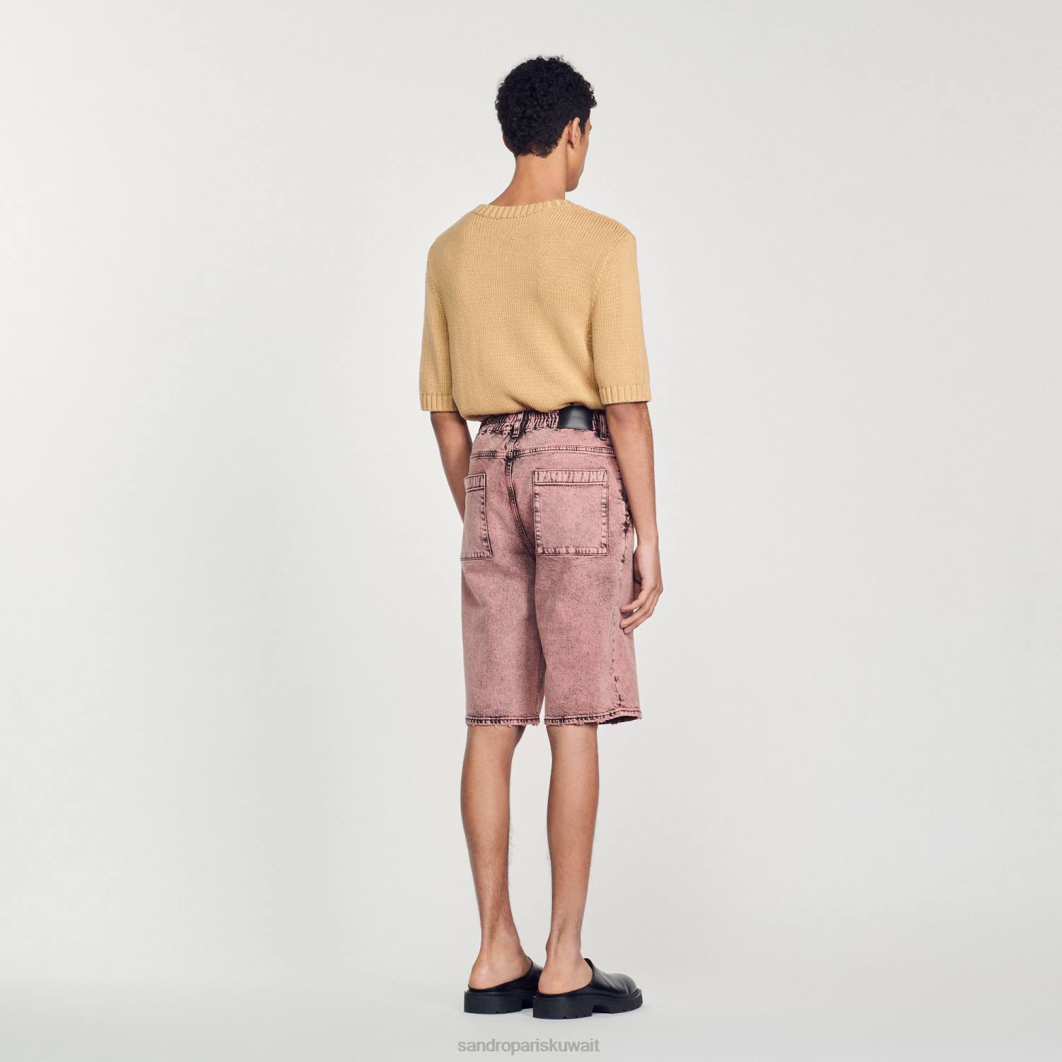 ثياب Sandro Paris شورت جينز فضفاض لون القرنفل رجال ZJ00752