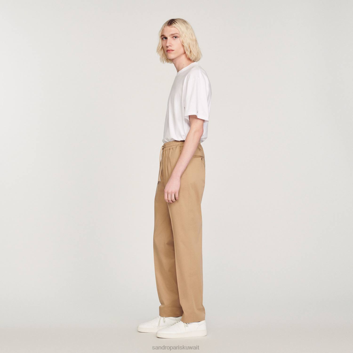 ثياب Sandro Paris بنطال مطاطي بقصة مستقيمة اللون البيج رجال ZJ00761