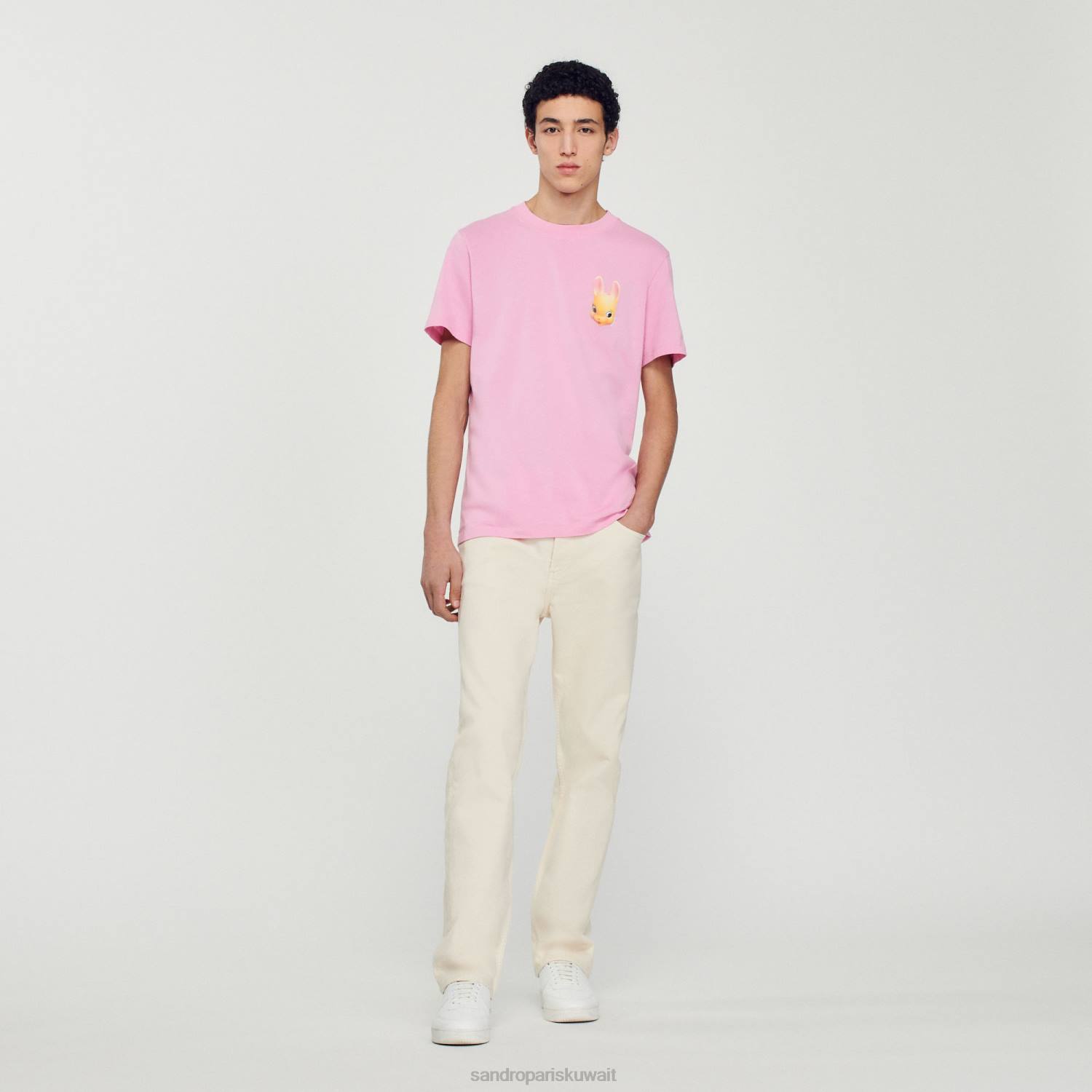 ثياب Sandro Paris تي شيرت بطبعة أرنب لون القرنفل رجال ZJ00766