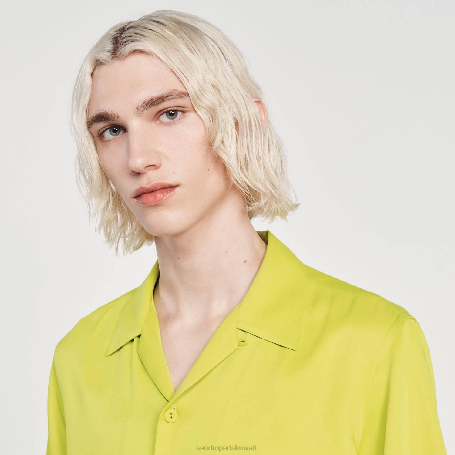 ثياب Sandro Paris قميص بأكمام قصيرة لون واحد رجال ZJ00773