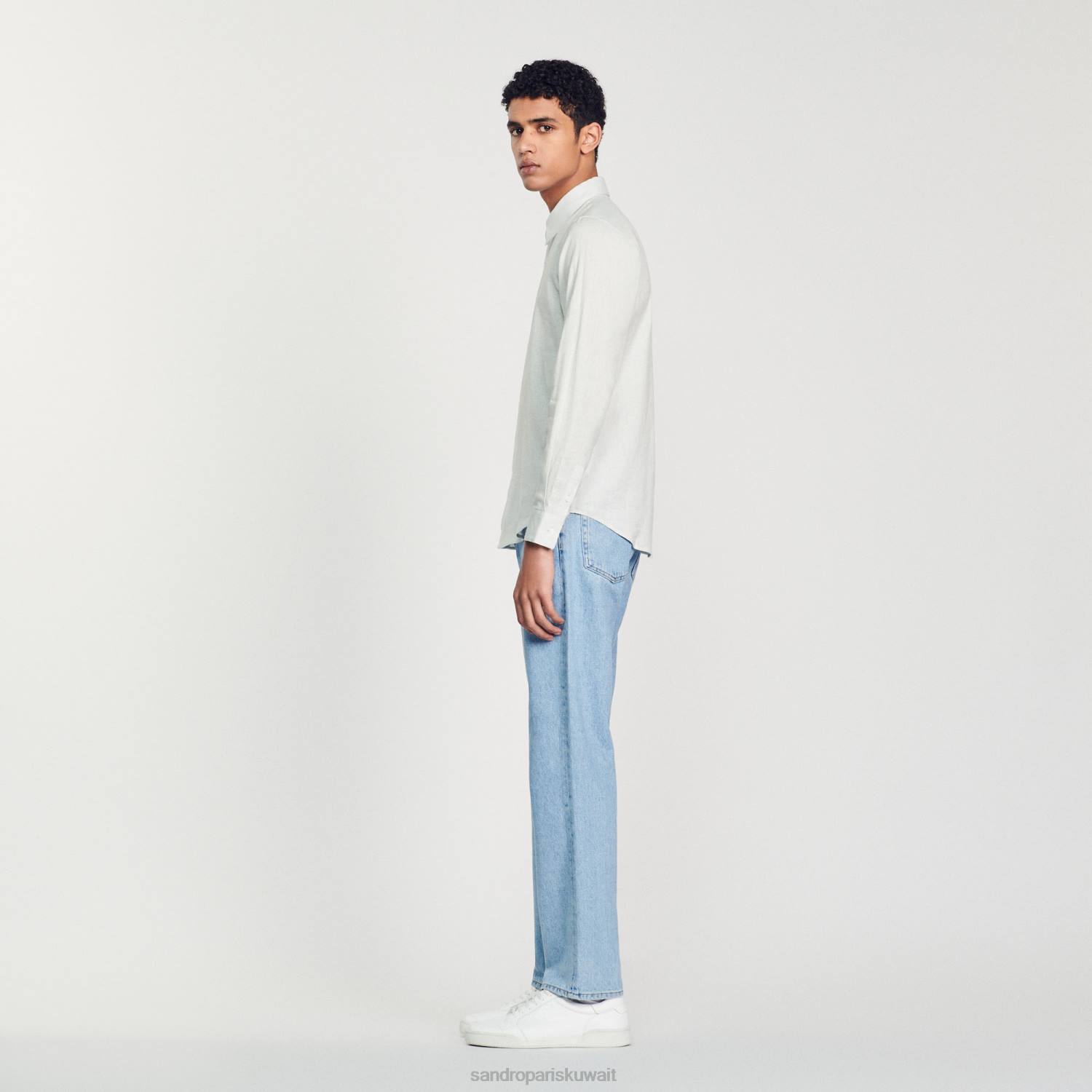 ثياب Sandro Paris قميص كلاسيكي أزرق فاتح رجال ZJ00778