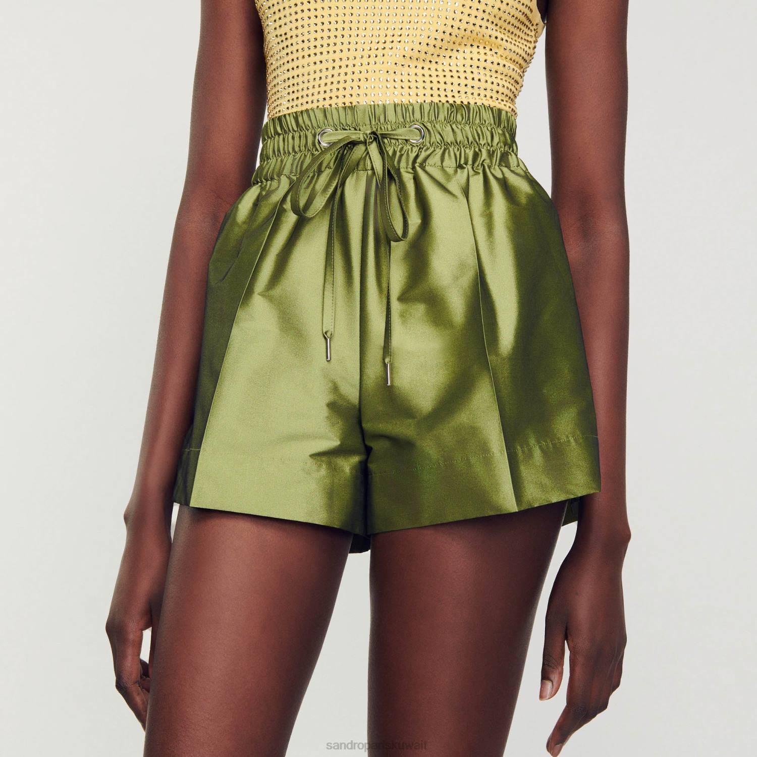 ثياب Sandro Paris شورت الساتان كاكي خفيف نحيف ZJ0078