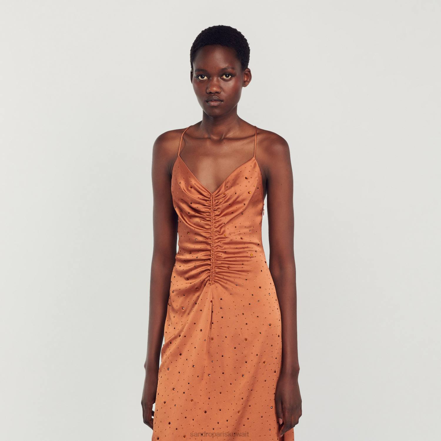 ثياب Sandro Paris فستان حجر الراين بني نحيف ZJ0081