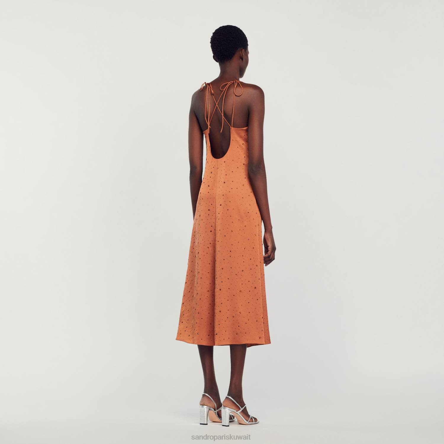 ثياب Sandro Paris فستان حجر الراين بني نحيف ZJ0081