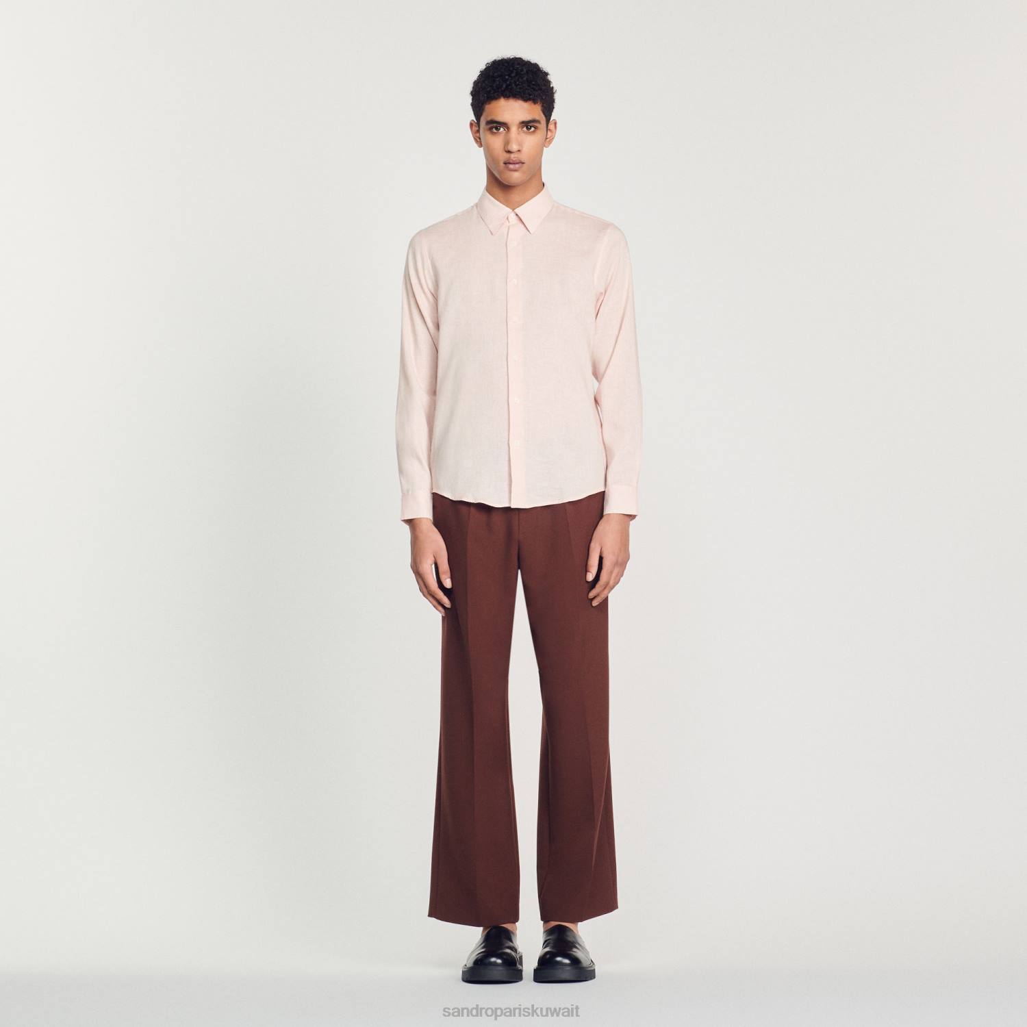 ثياب Sandro Paris قميص كلاسيكي وردي فاتح رجال ZJ00822