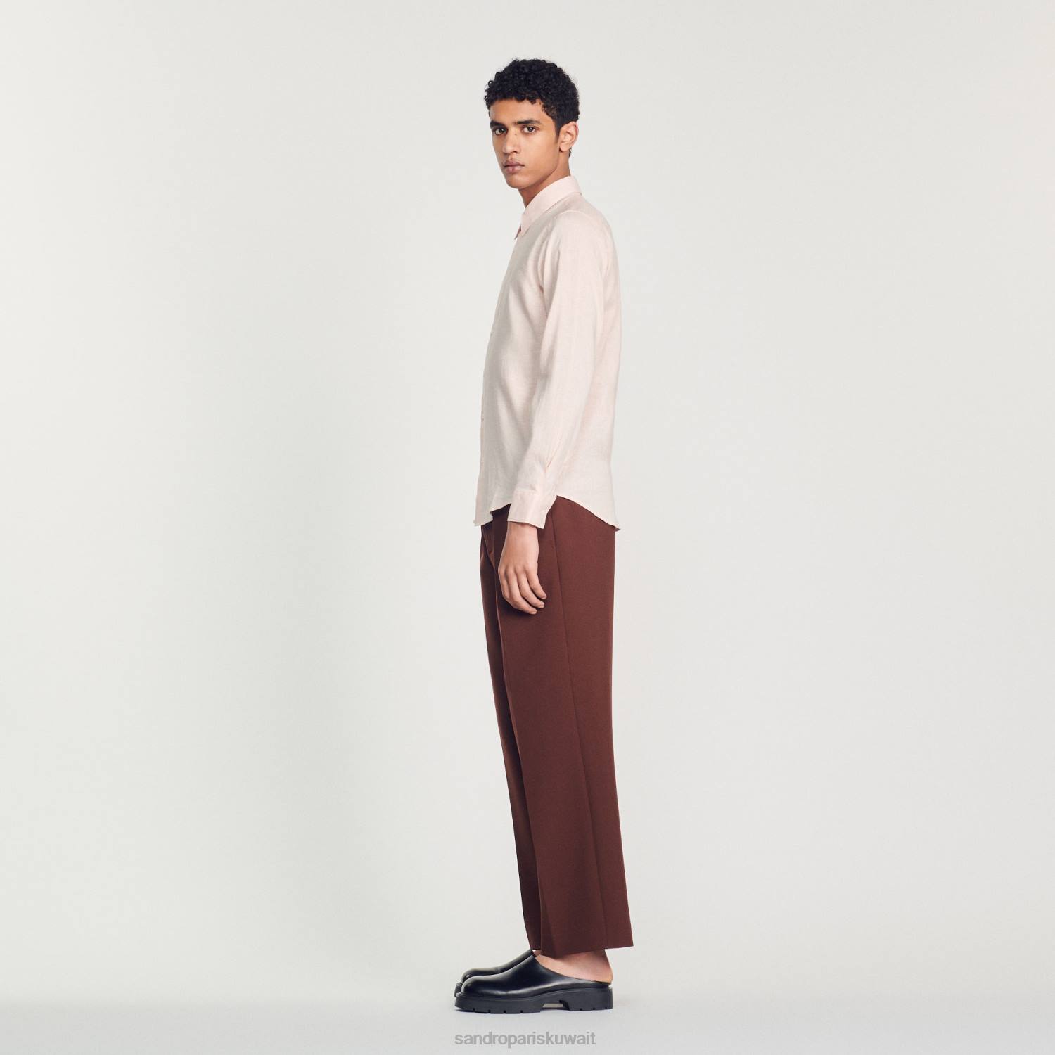 ثياب Sandro Paris قميص كلاسيكي وردي فاتح رجال ZJ00822