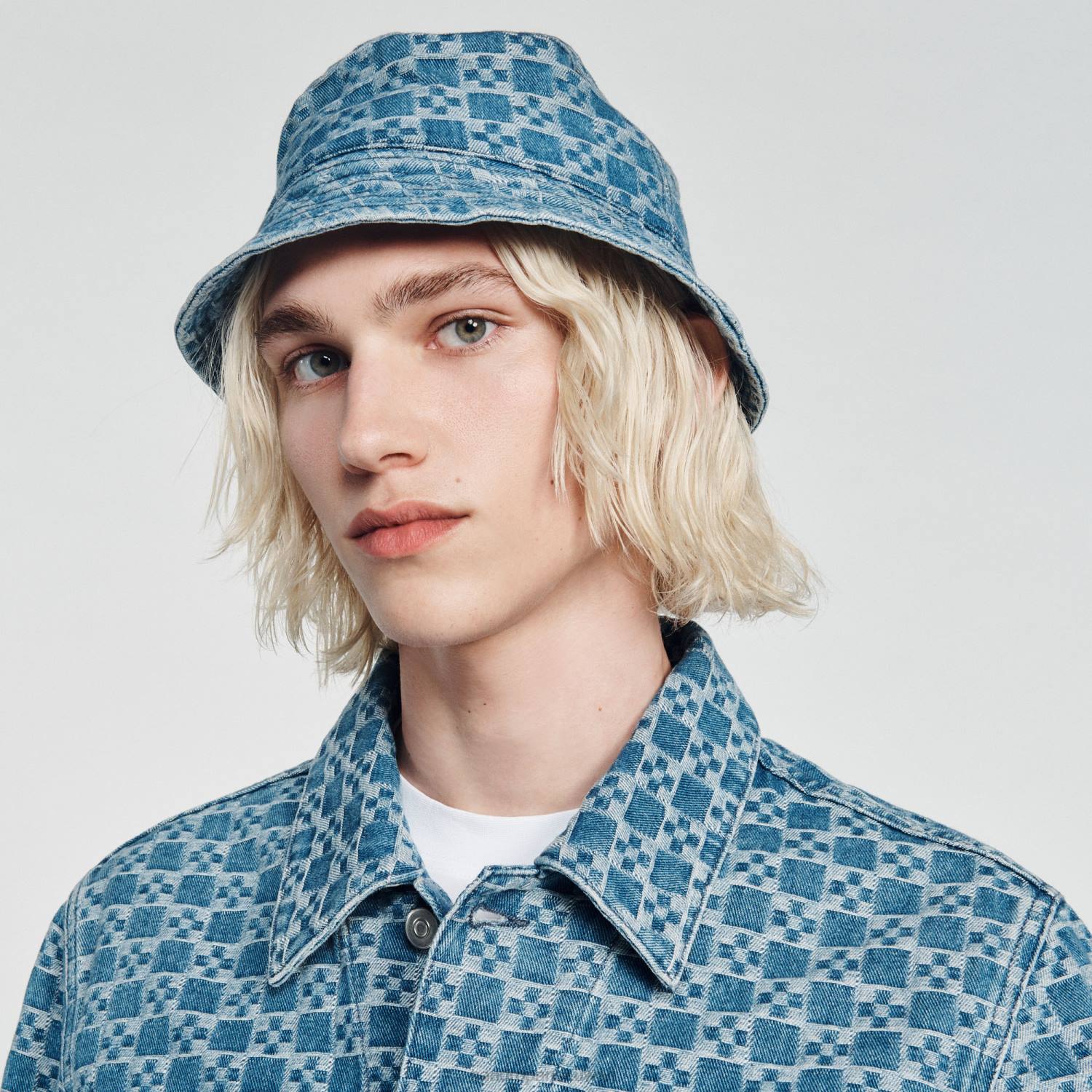 مُكَمِّلات Sandro Paris قبعة دنيم مربعة متقاطعة خمر أزرق رجال ZJ00846