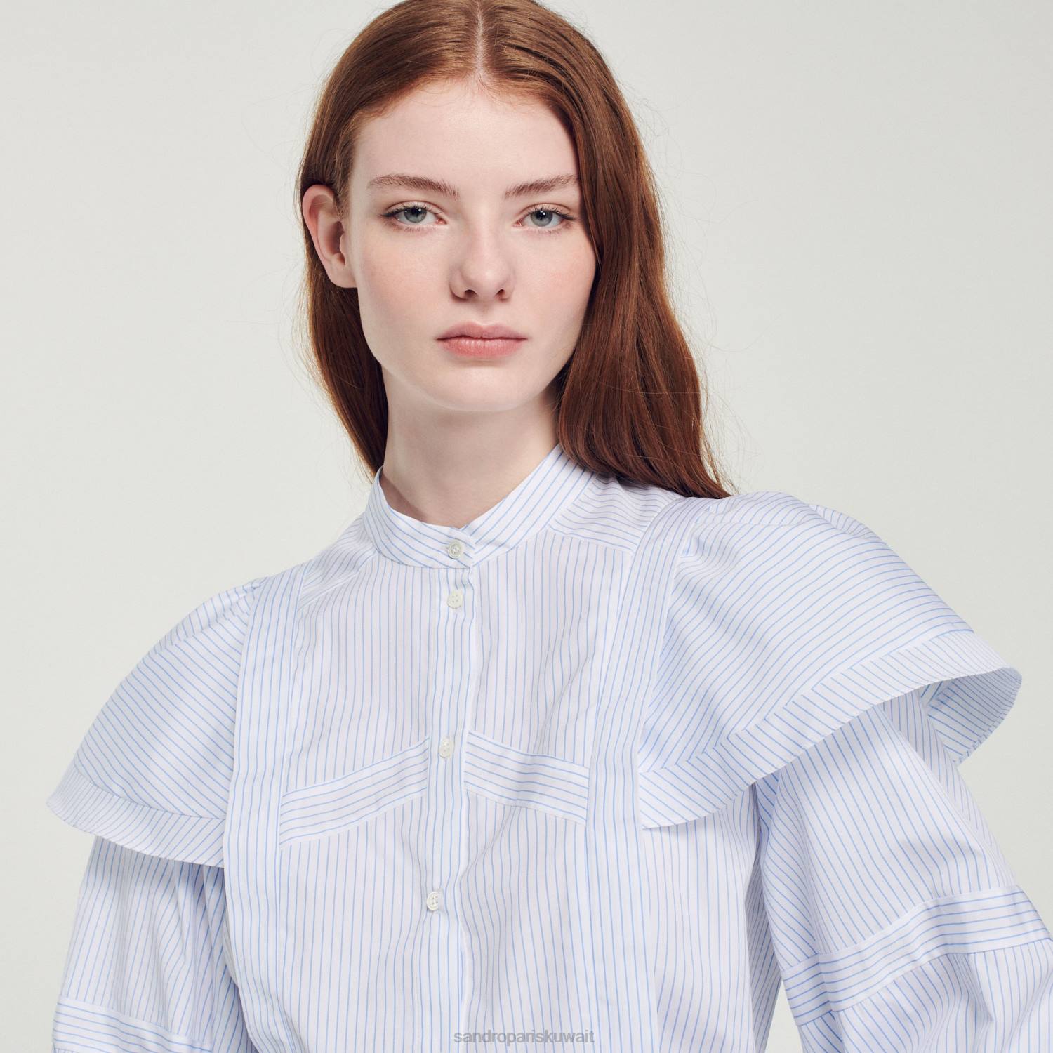 ثياب Sandro Paris قميص مخطط قصير ابيض ازرق نحيف ZJ0084